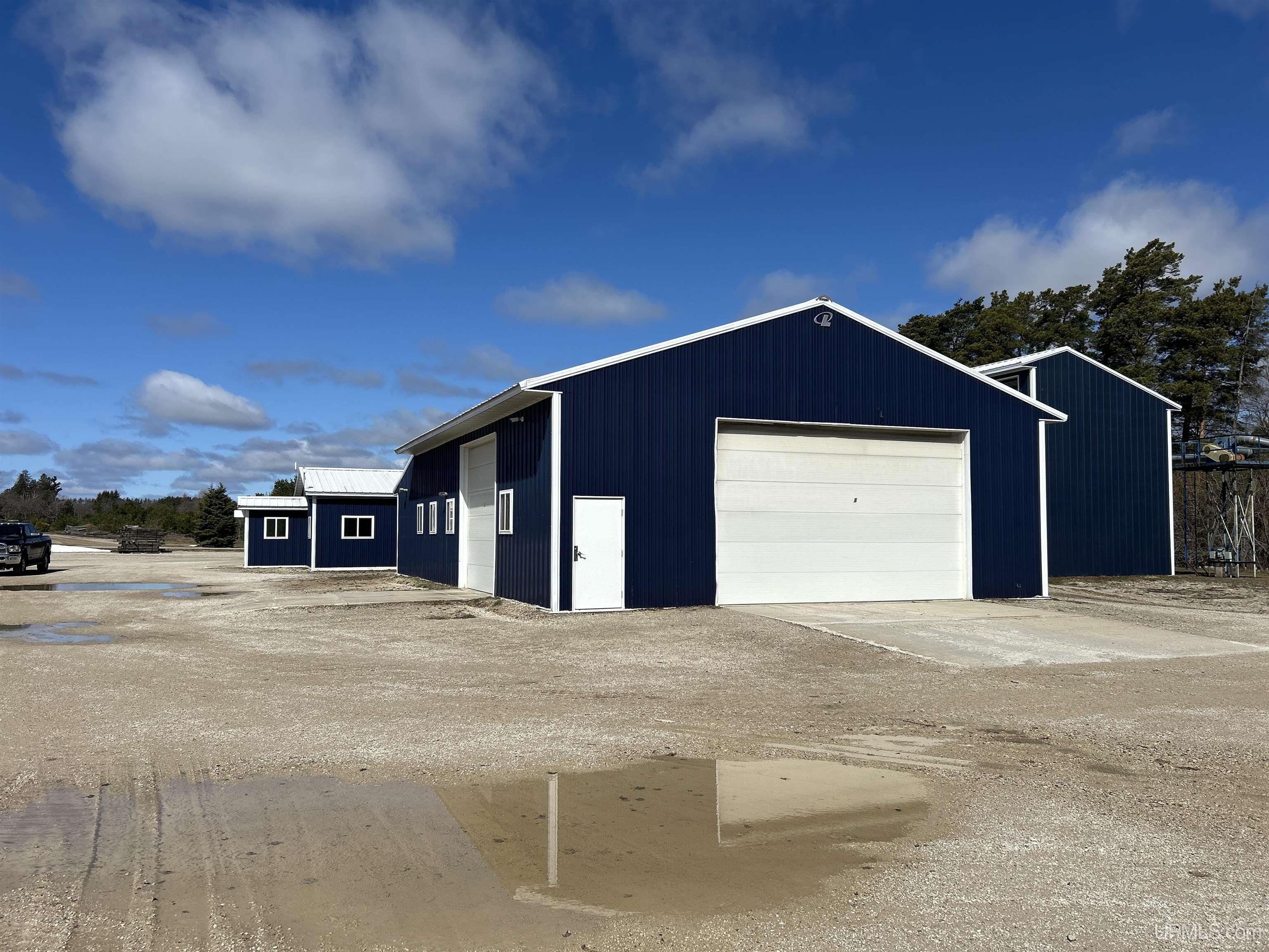 main property photo 56