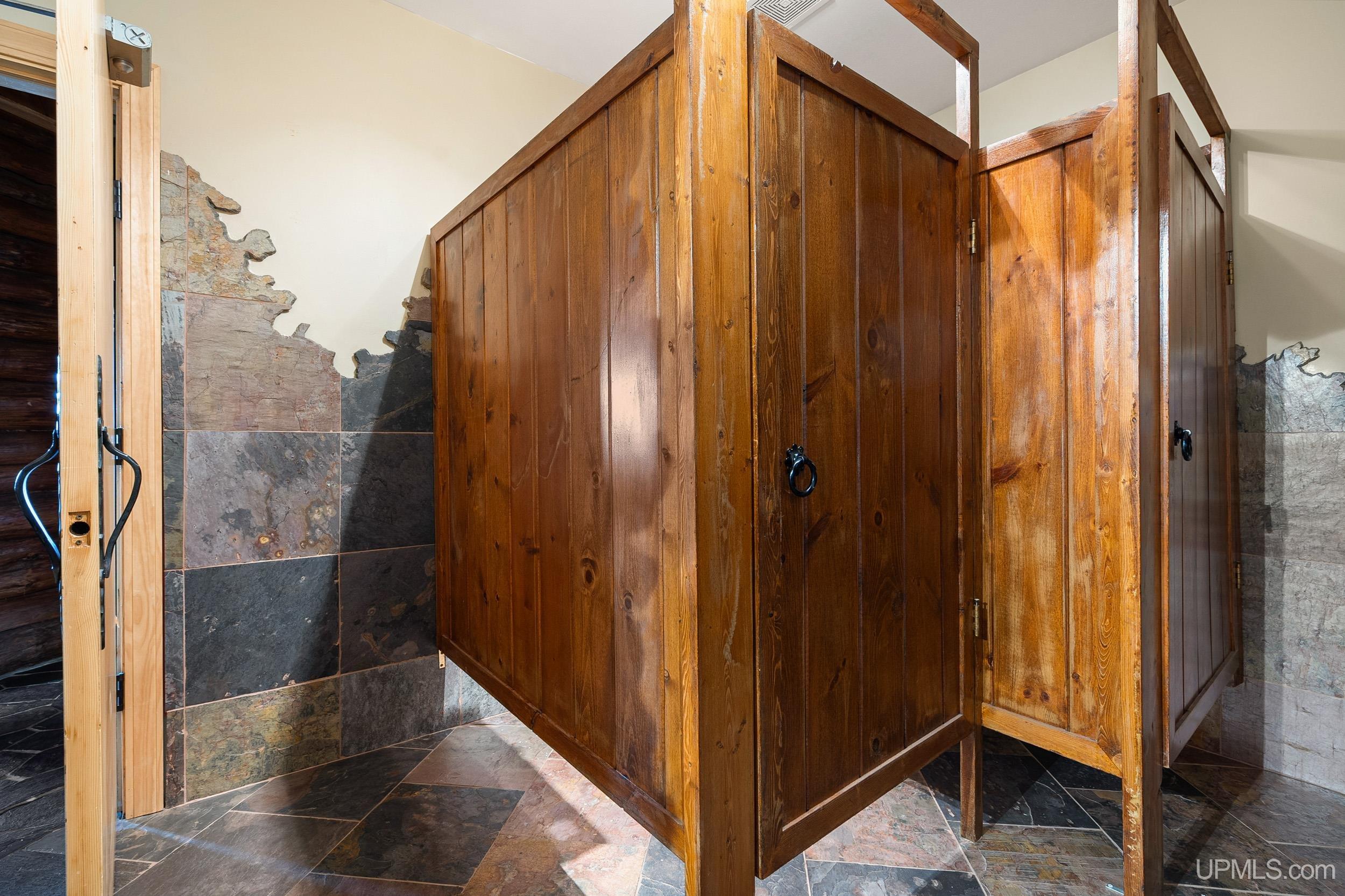 main property photo 80