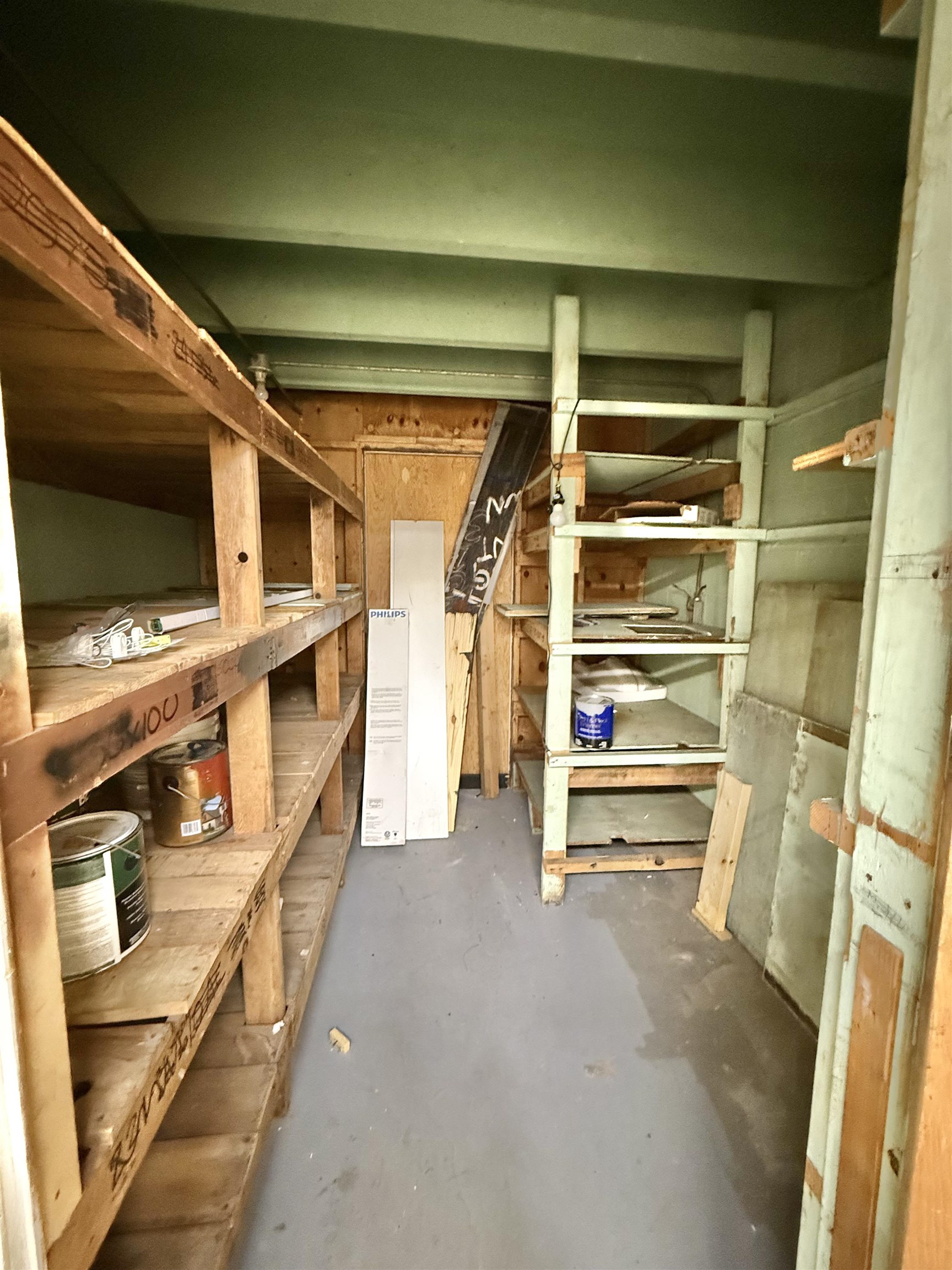 main property photo 18