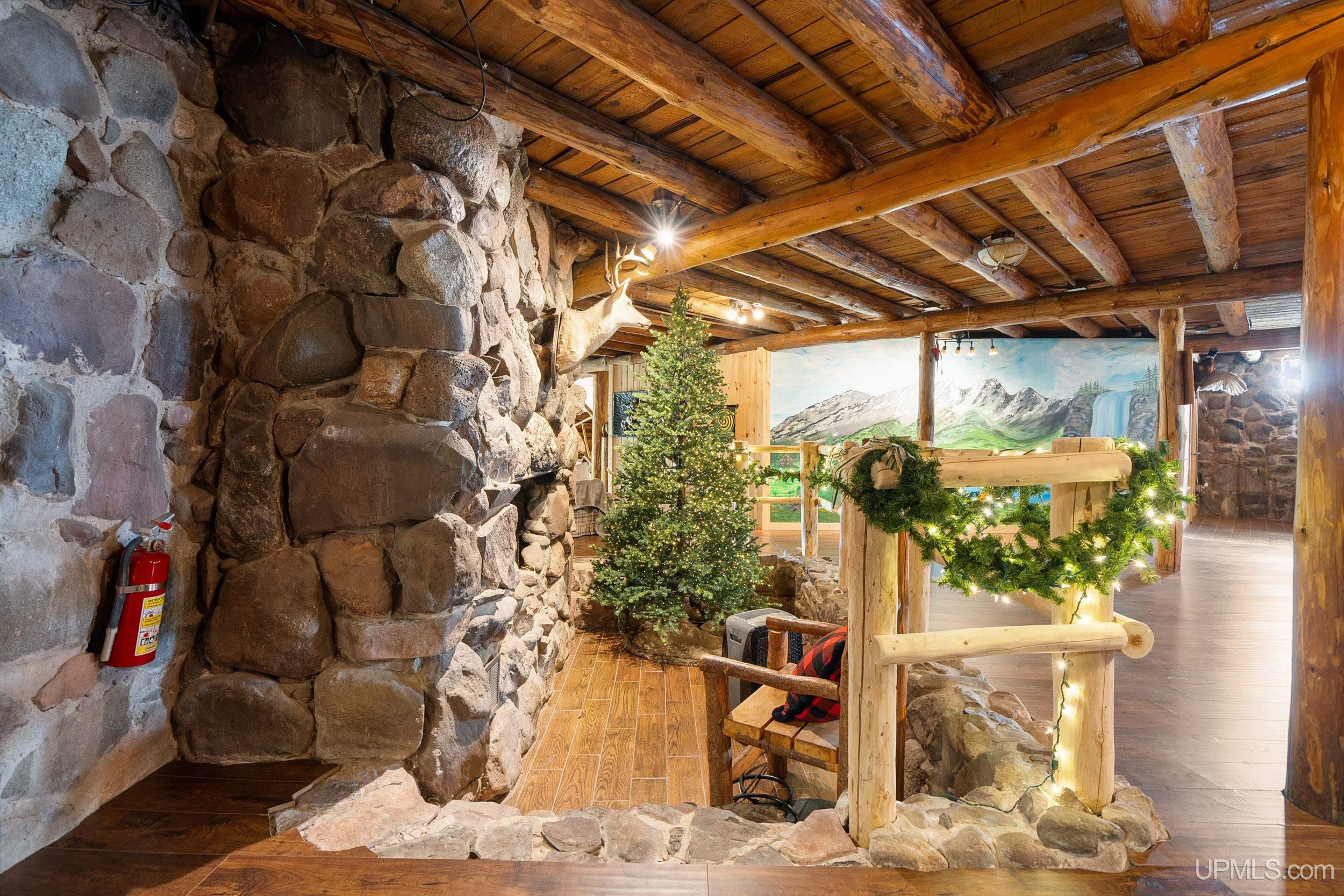 main property photo 59