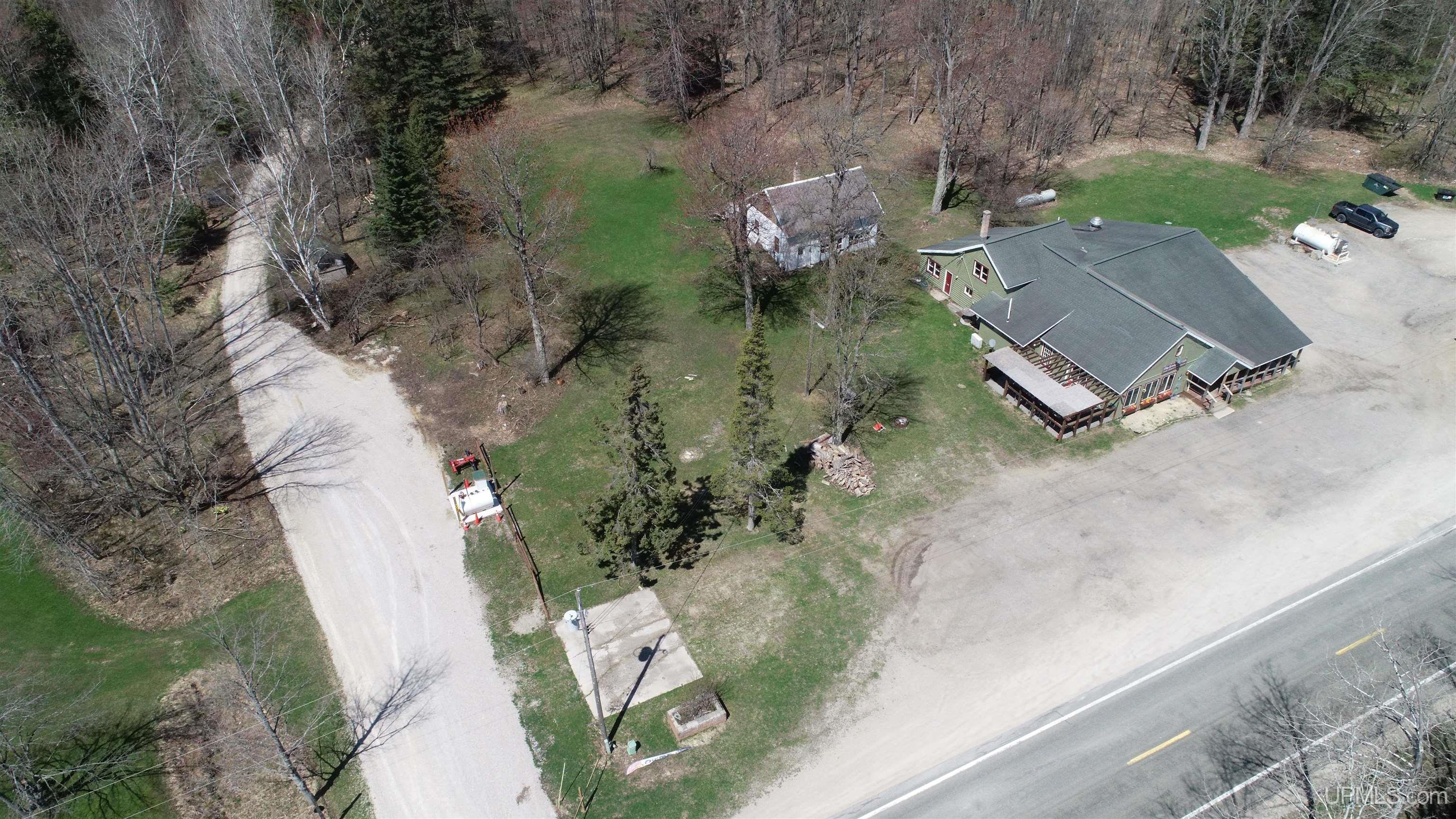 main property photo 46