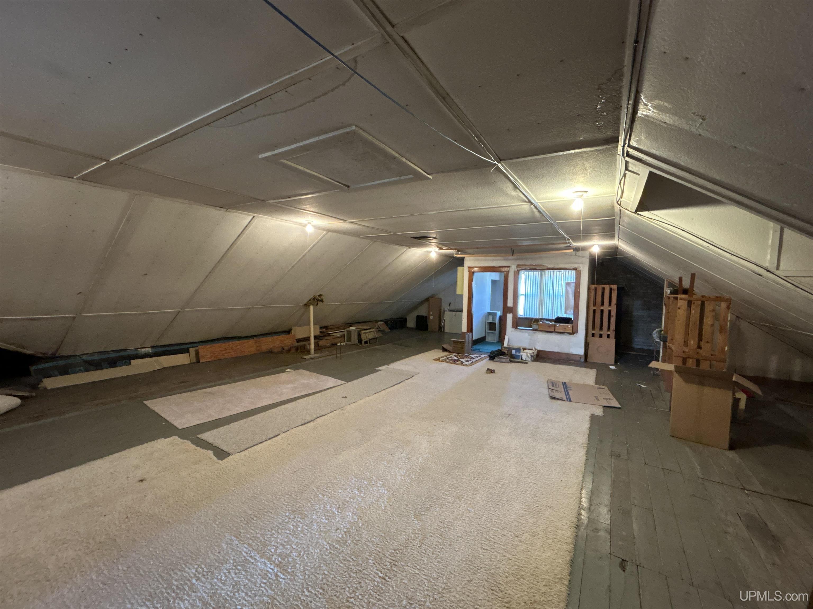 main property photo 87
