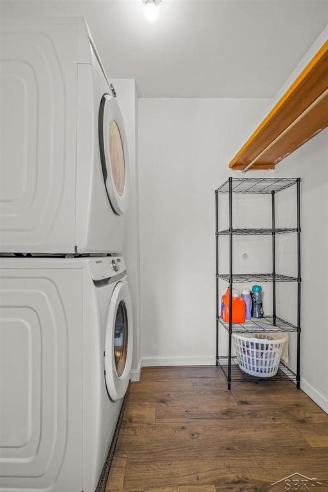 property viewer photo 16
