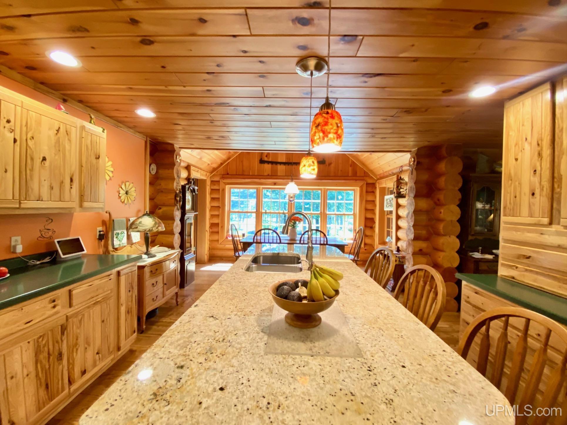 property viewer photo 18
