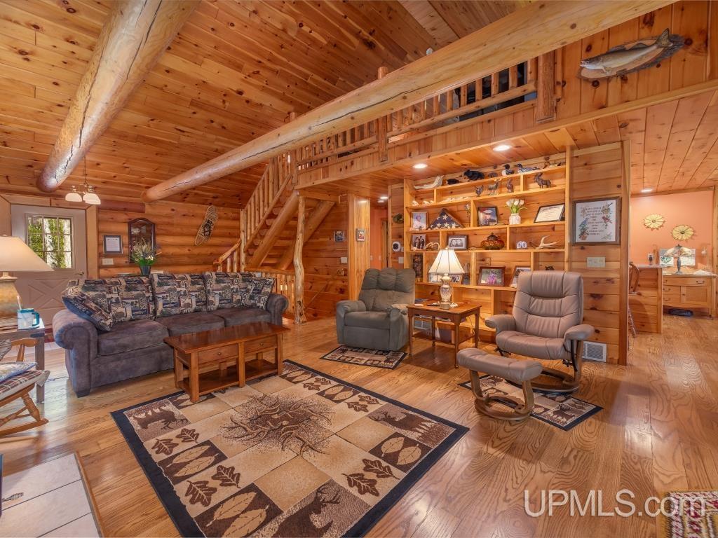 property viewer photo 33