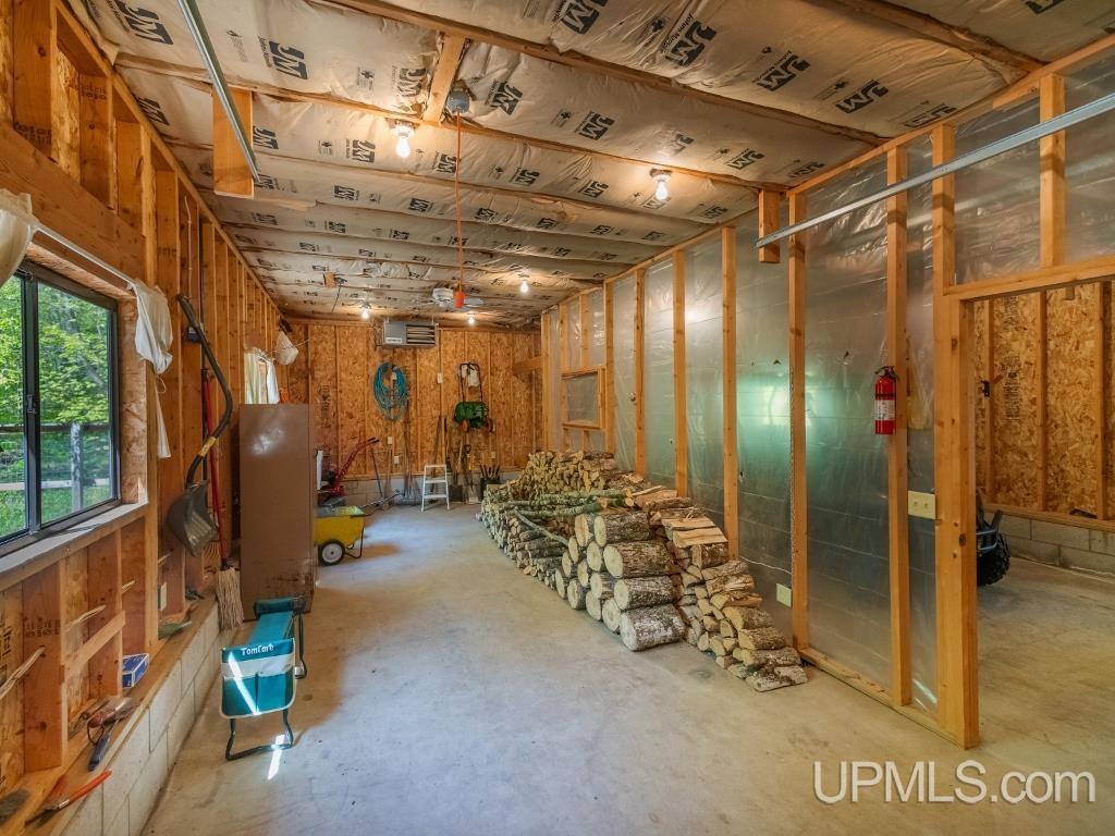 property viewer photo 9