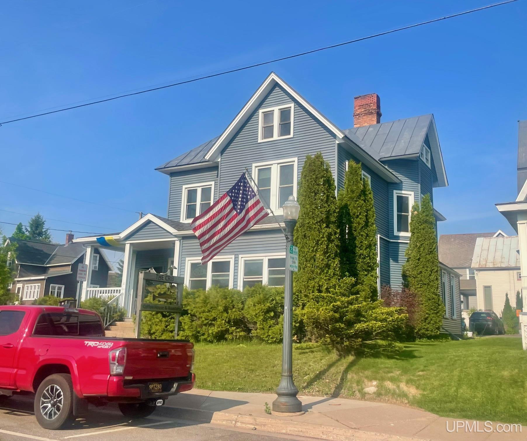 main property photo 47