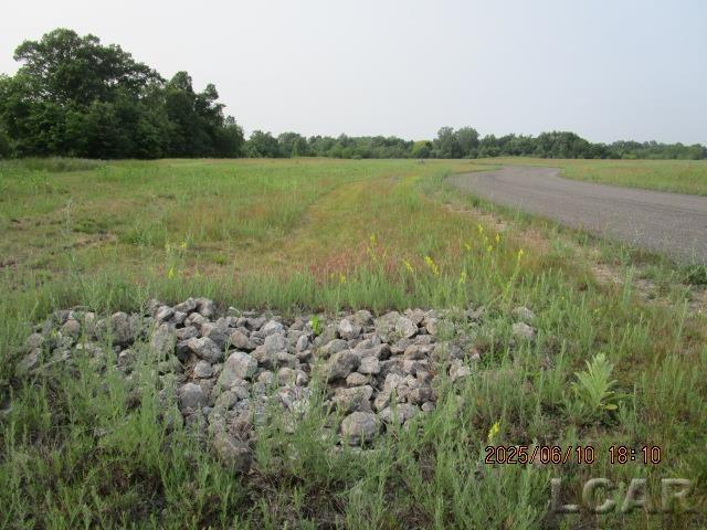 main property photo 6