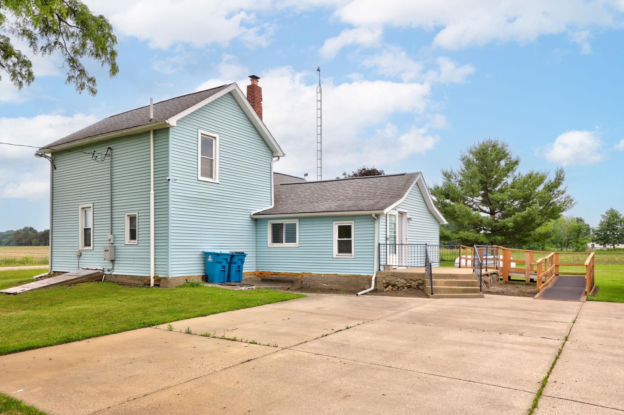 main property photo 24
