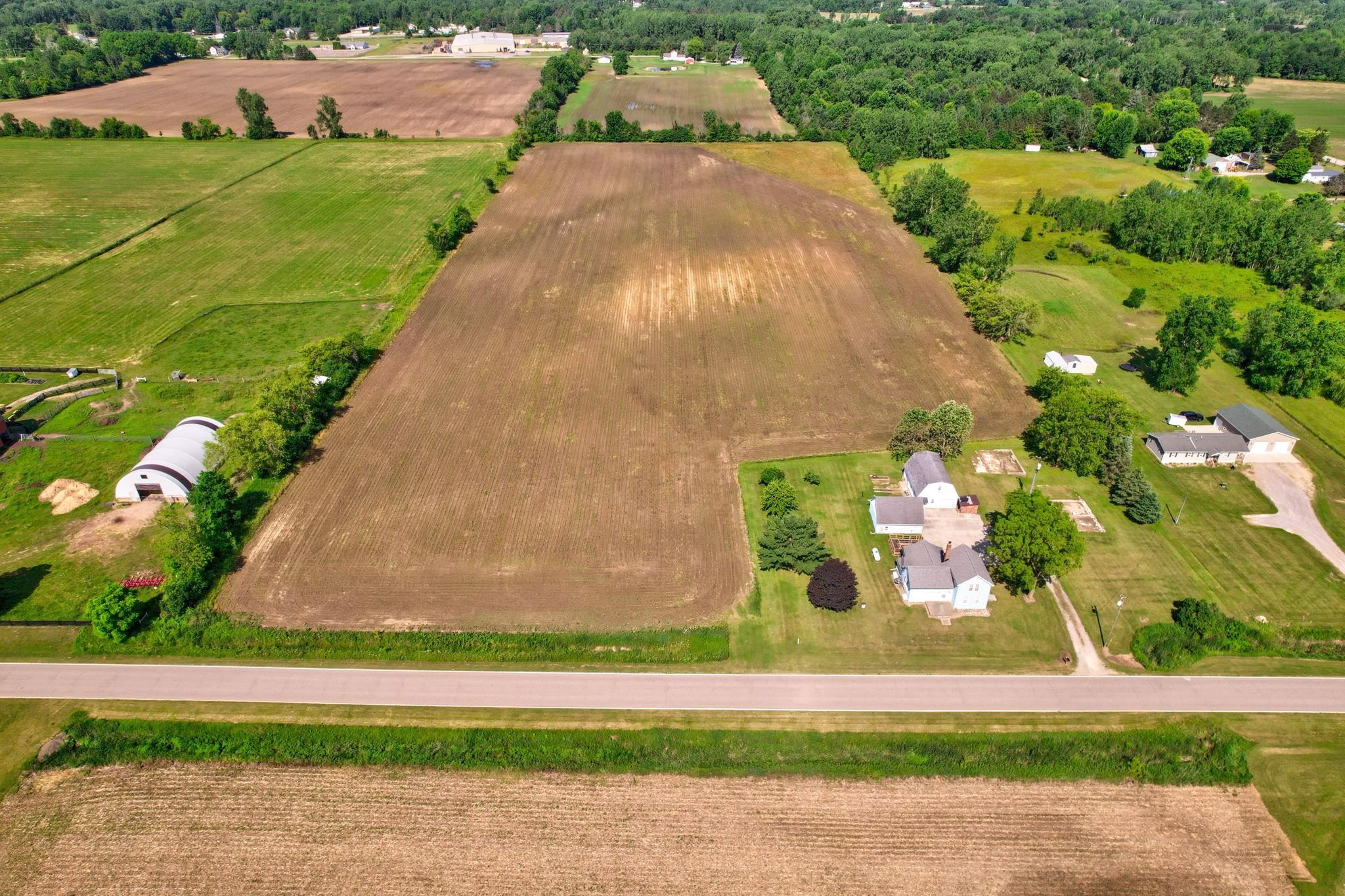 main property photo 47