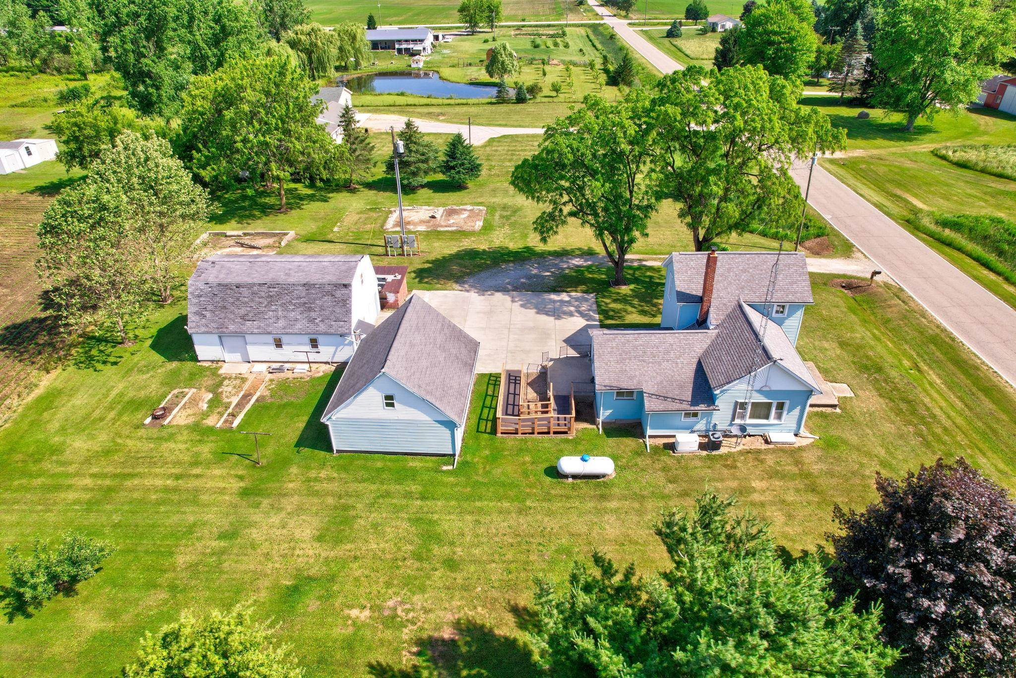 main property photo 52
