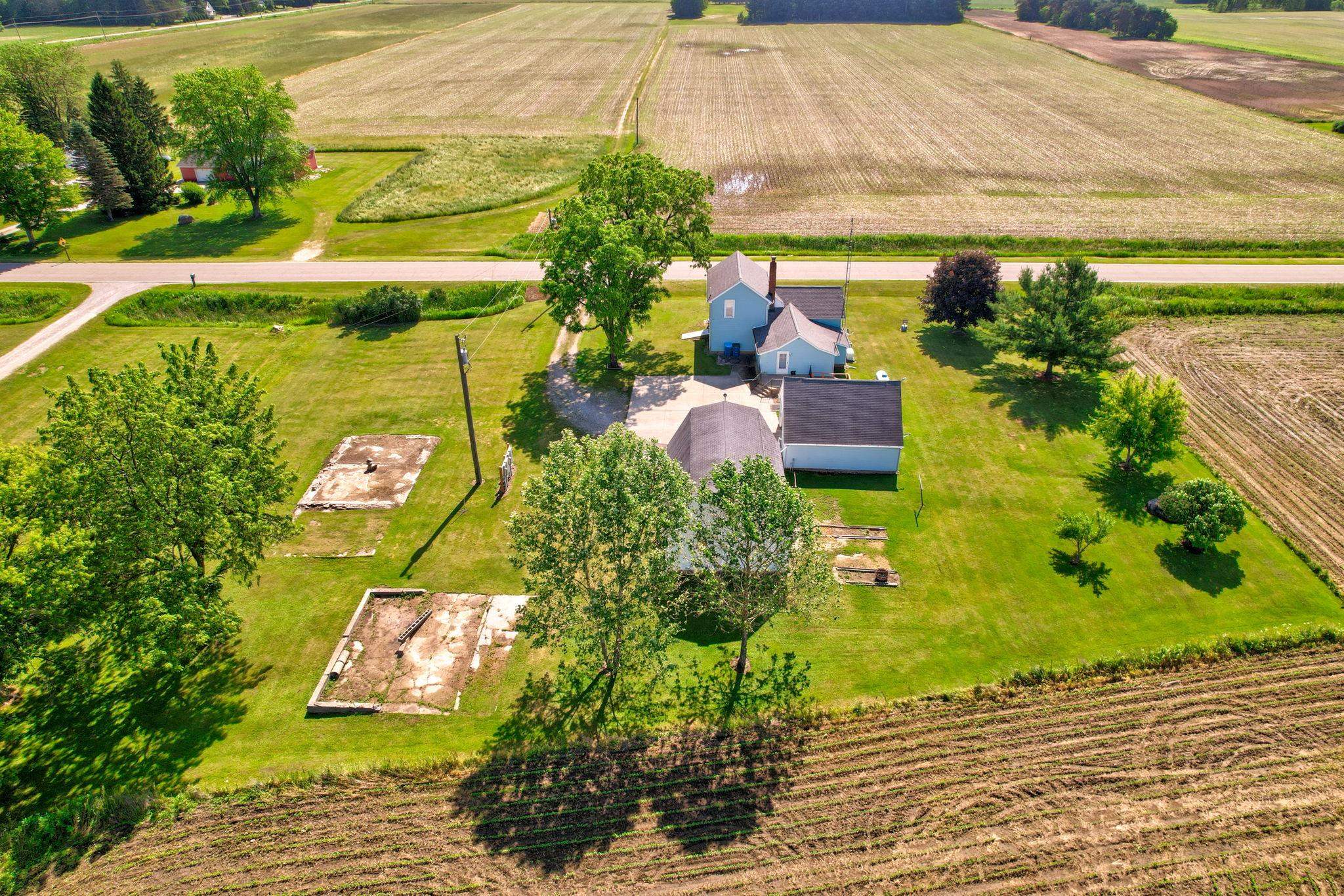 main property photo 54
