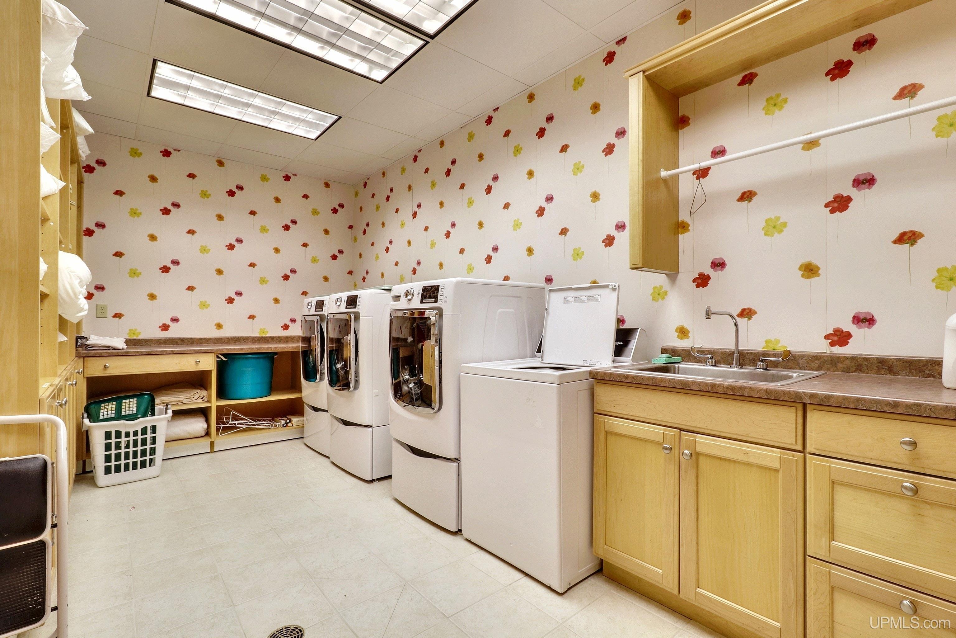 main property photo 73