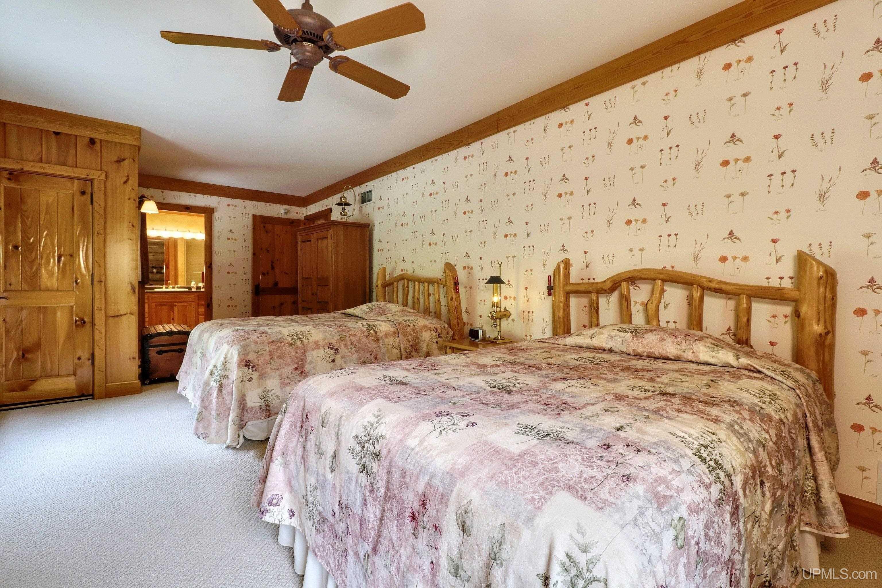 main property photo 79