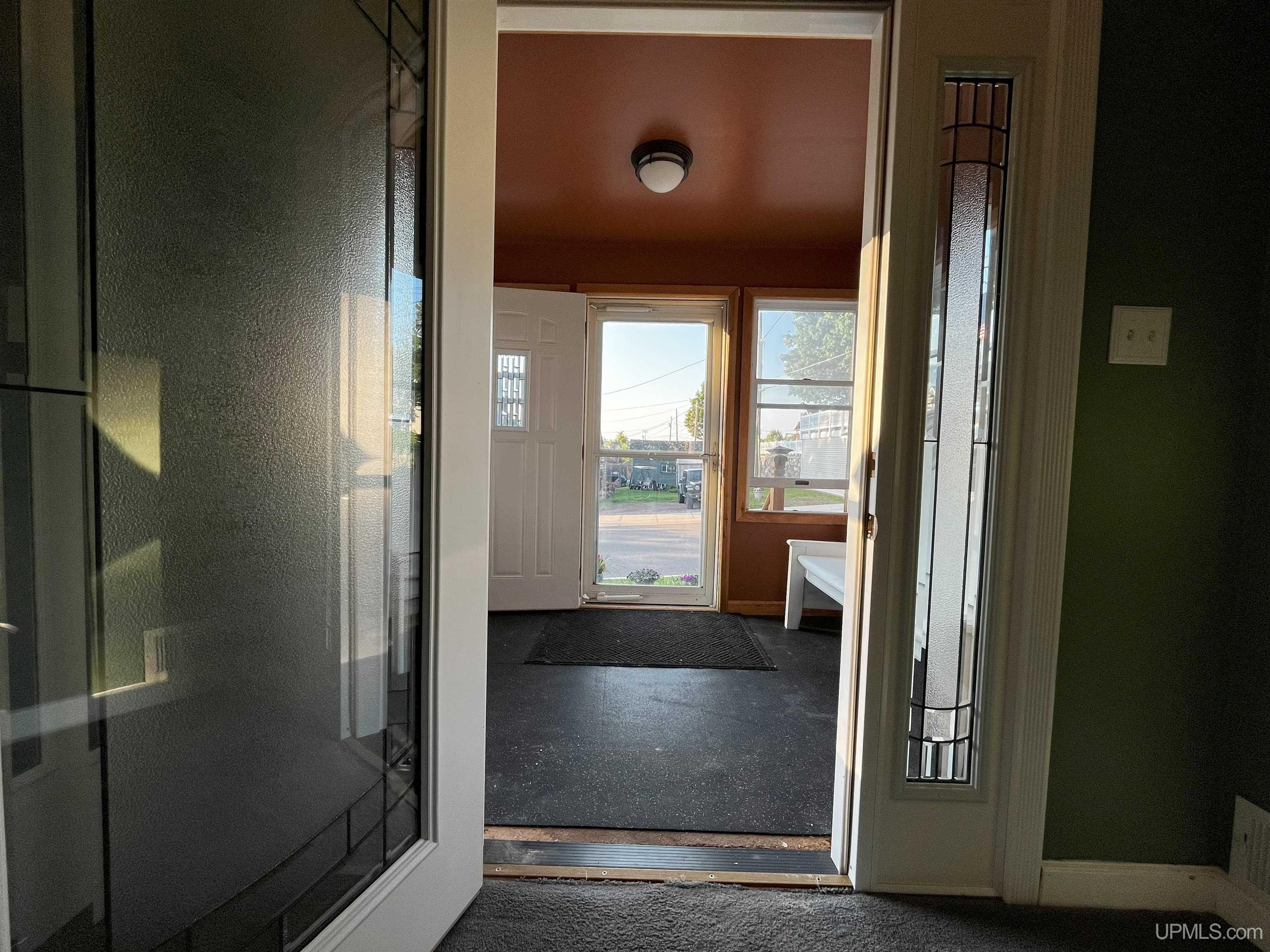 property viewer photo 6