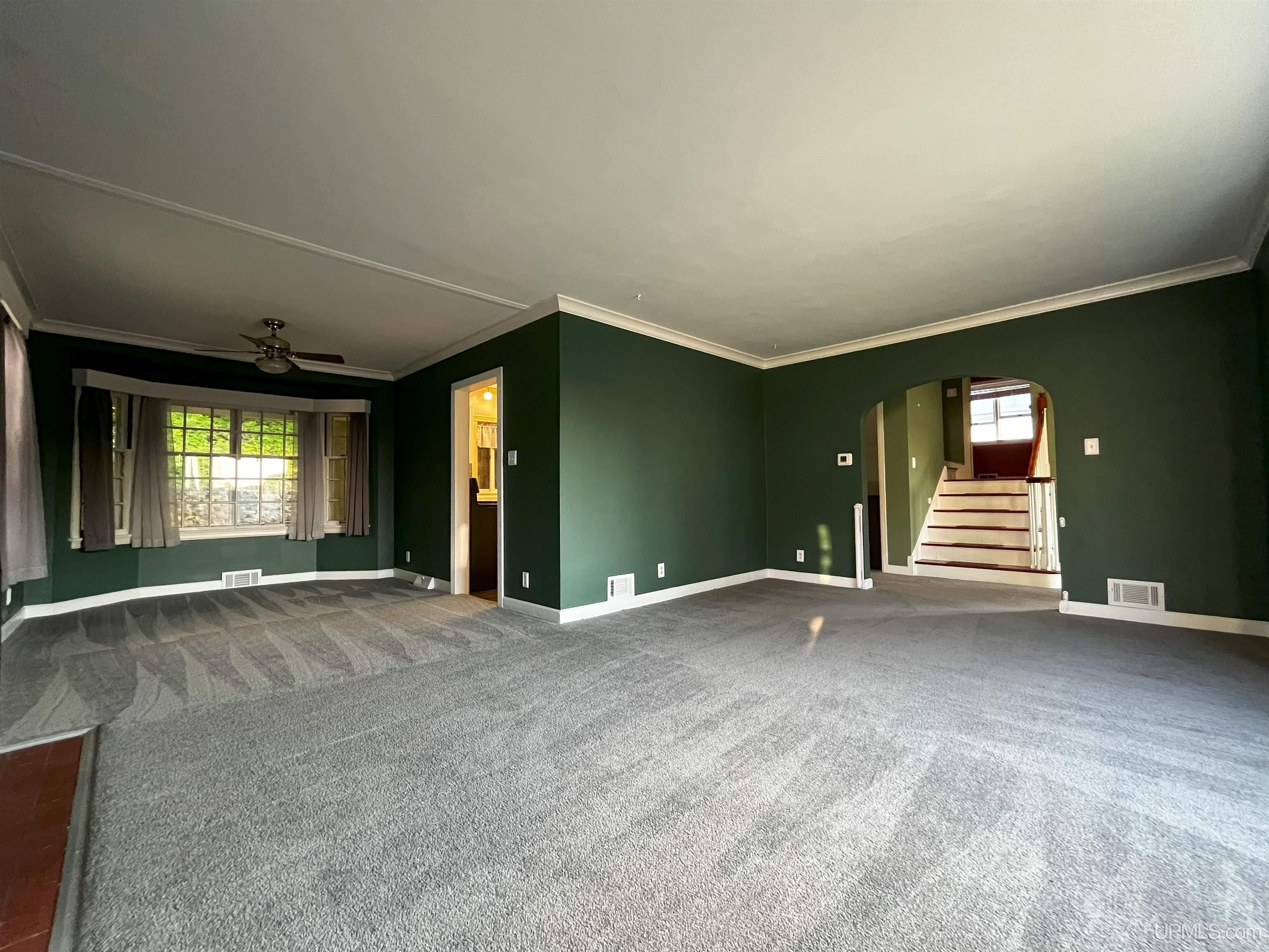 property viewer photo 8
