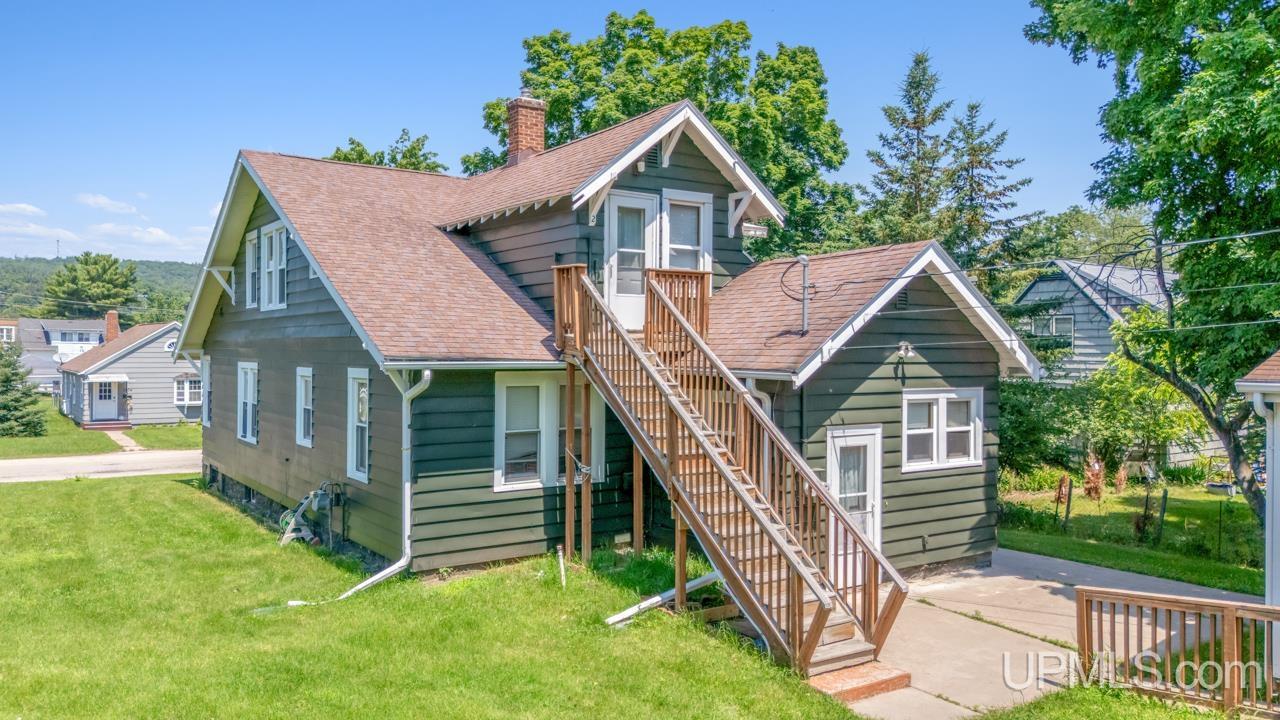 main property photo 19
