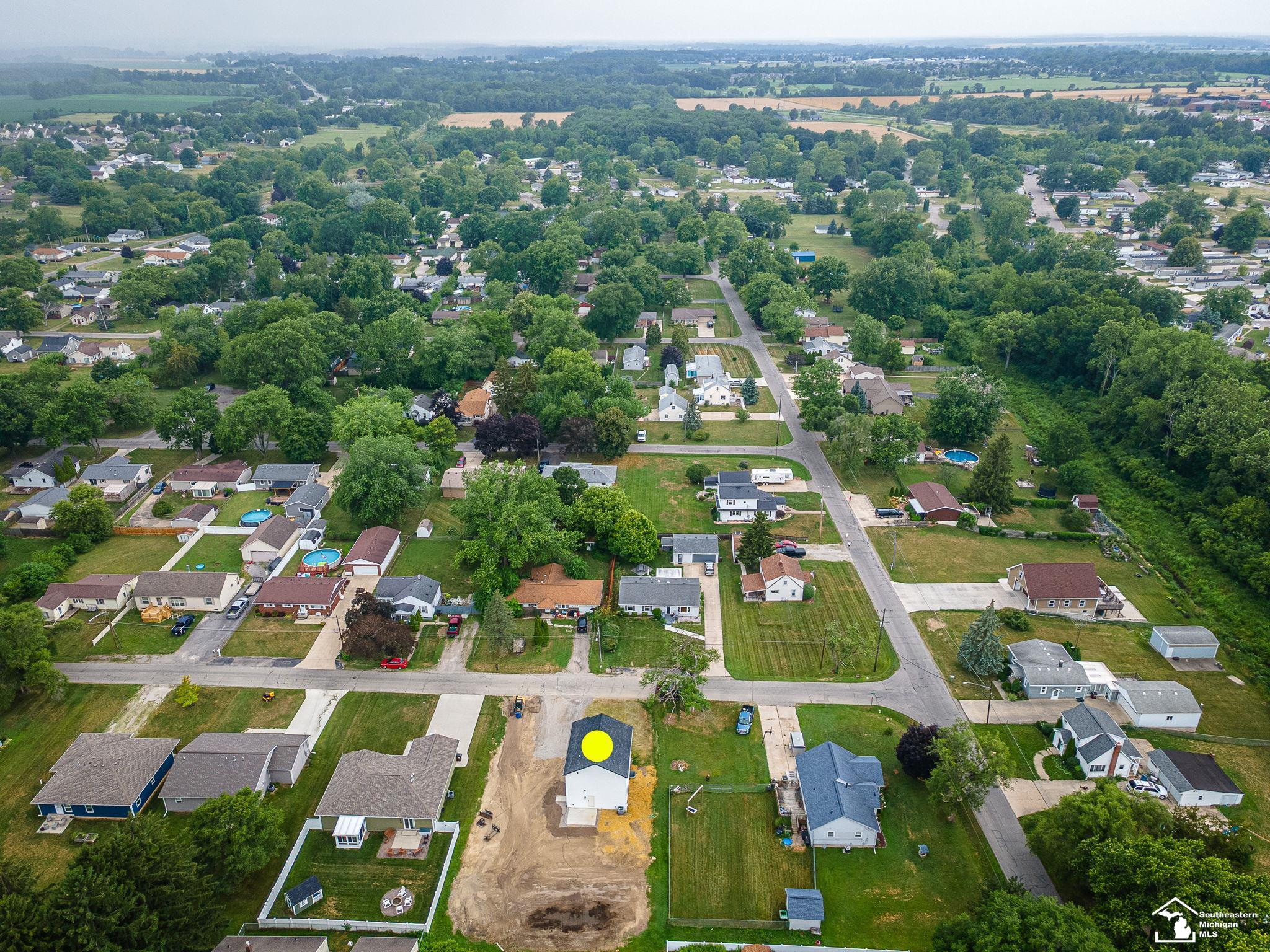 main property photo 39