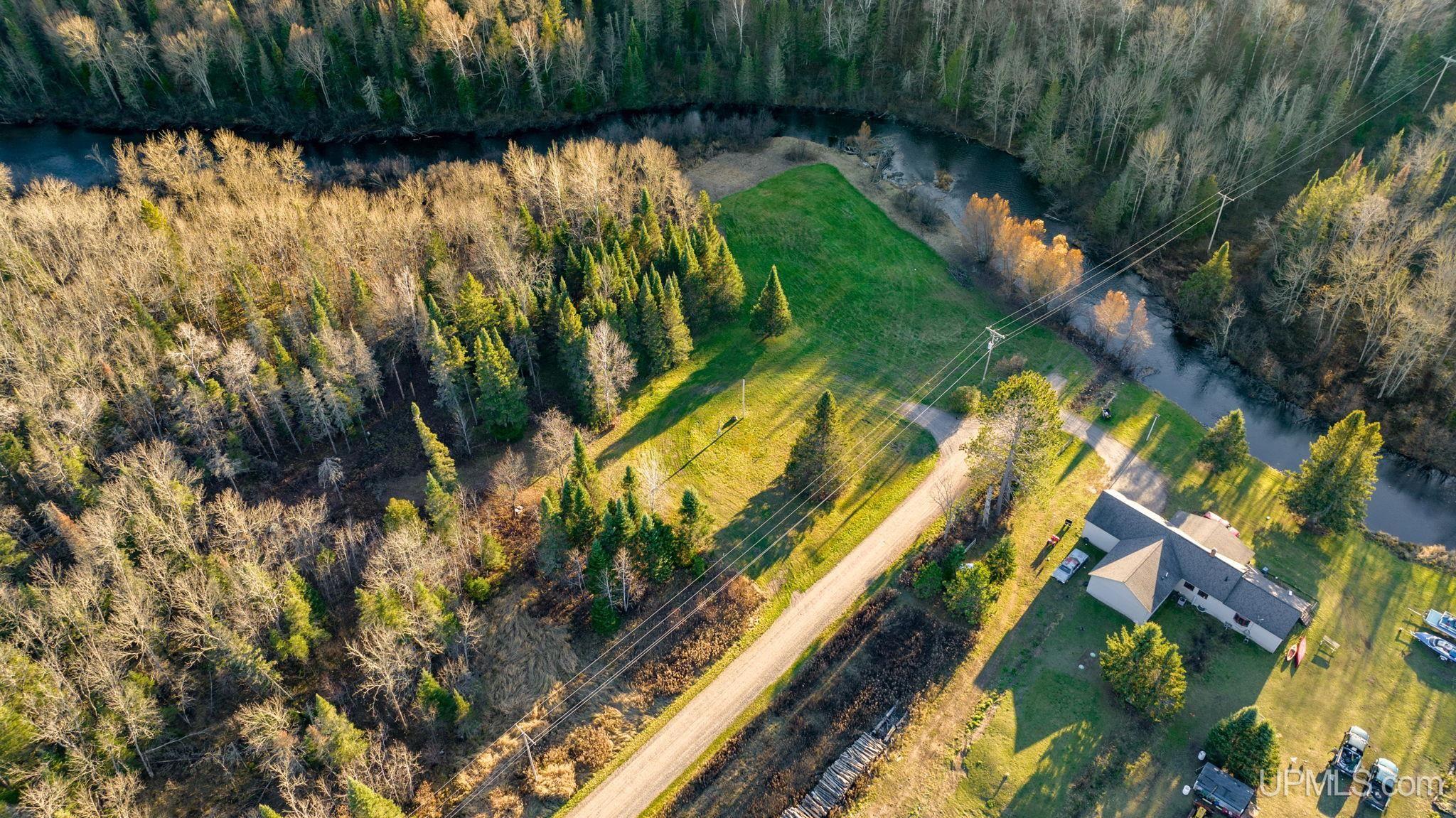 main property photo 20