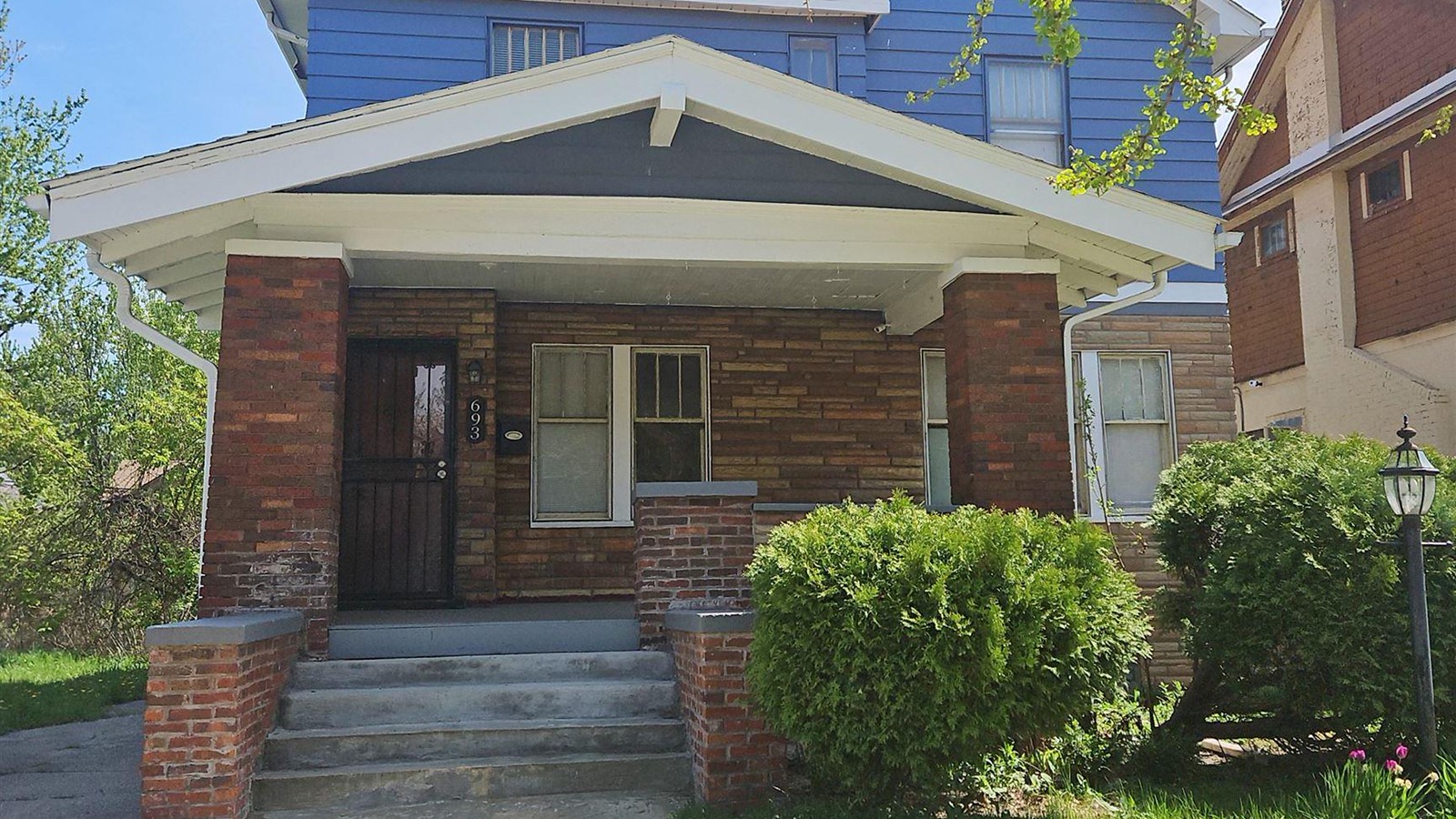 FOR SALE: 693 Calvert, Detroit, MI - 4 Bed / 2 Bath