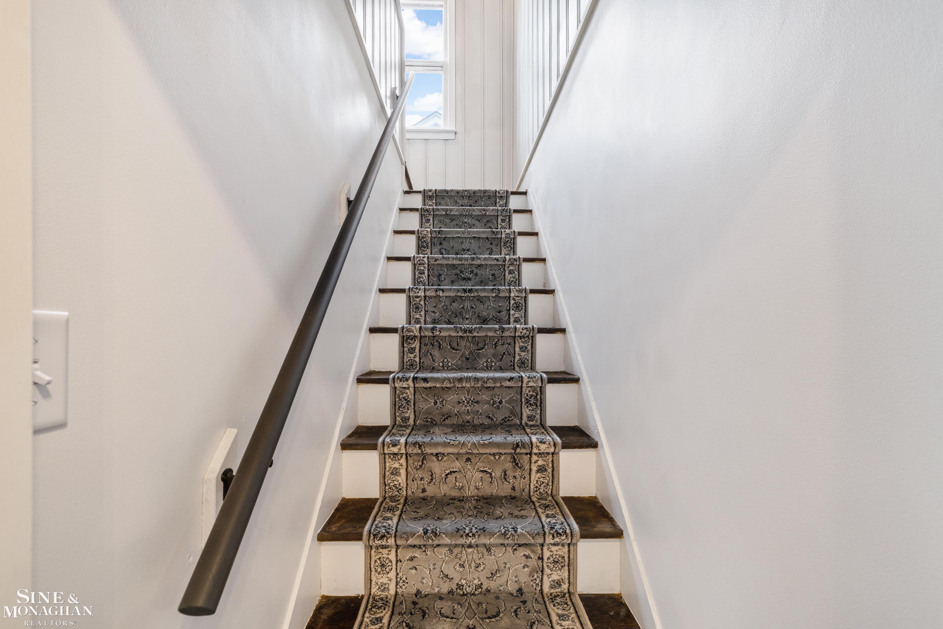 property viewer photo 24