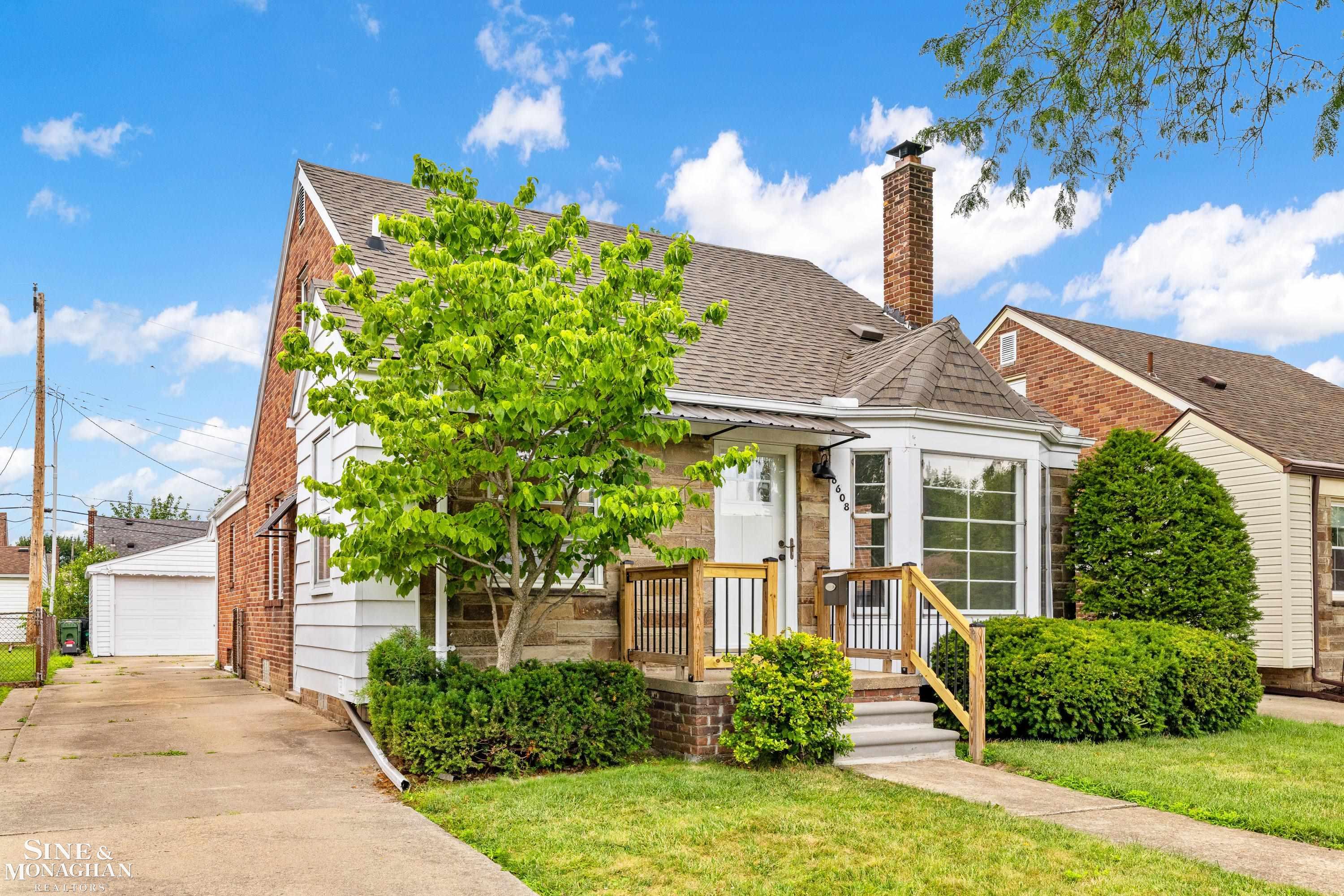 property viewer photo 40
