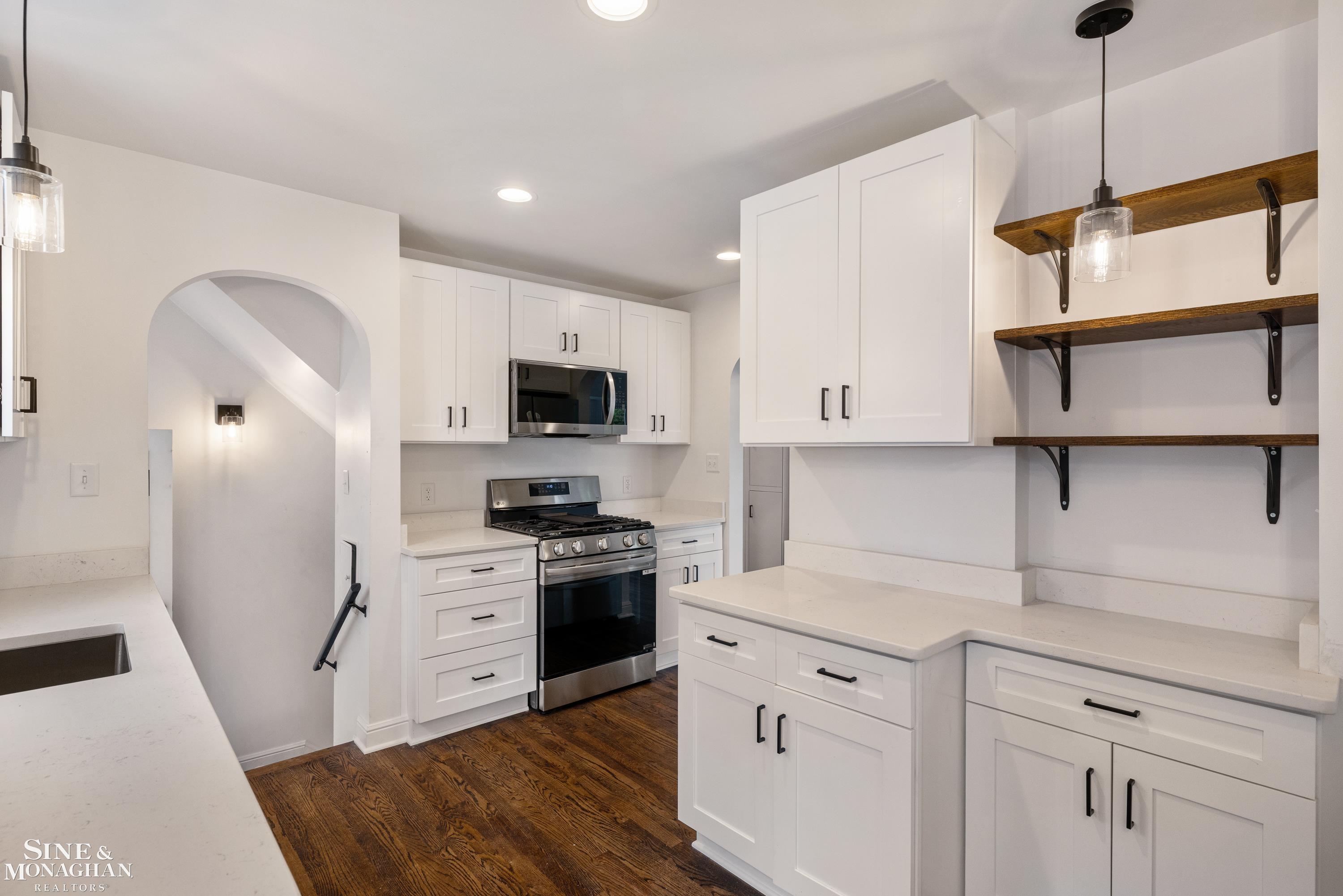 property viewer photo 9