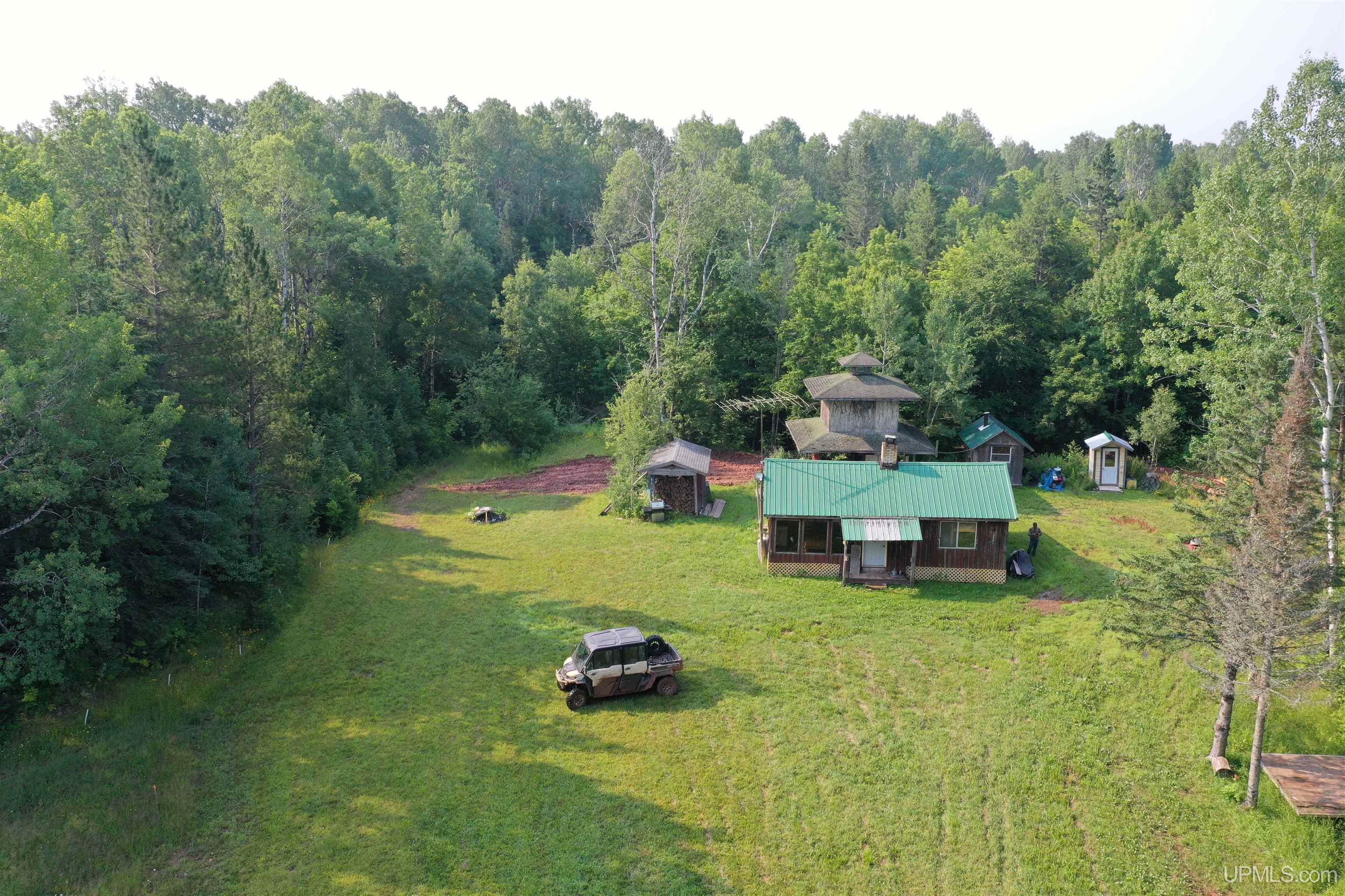 main property photo 0