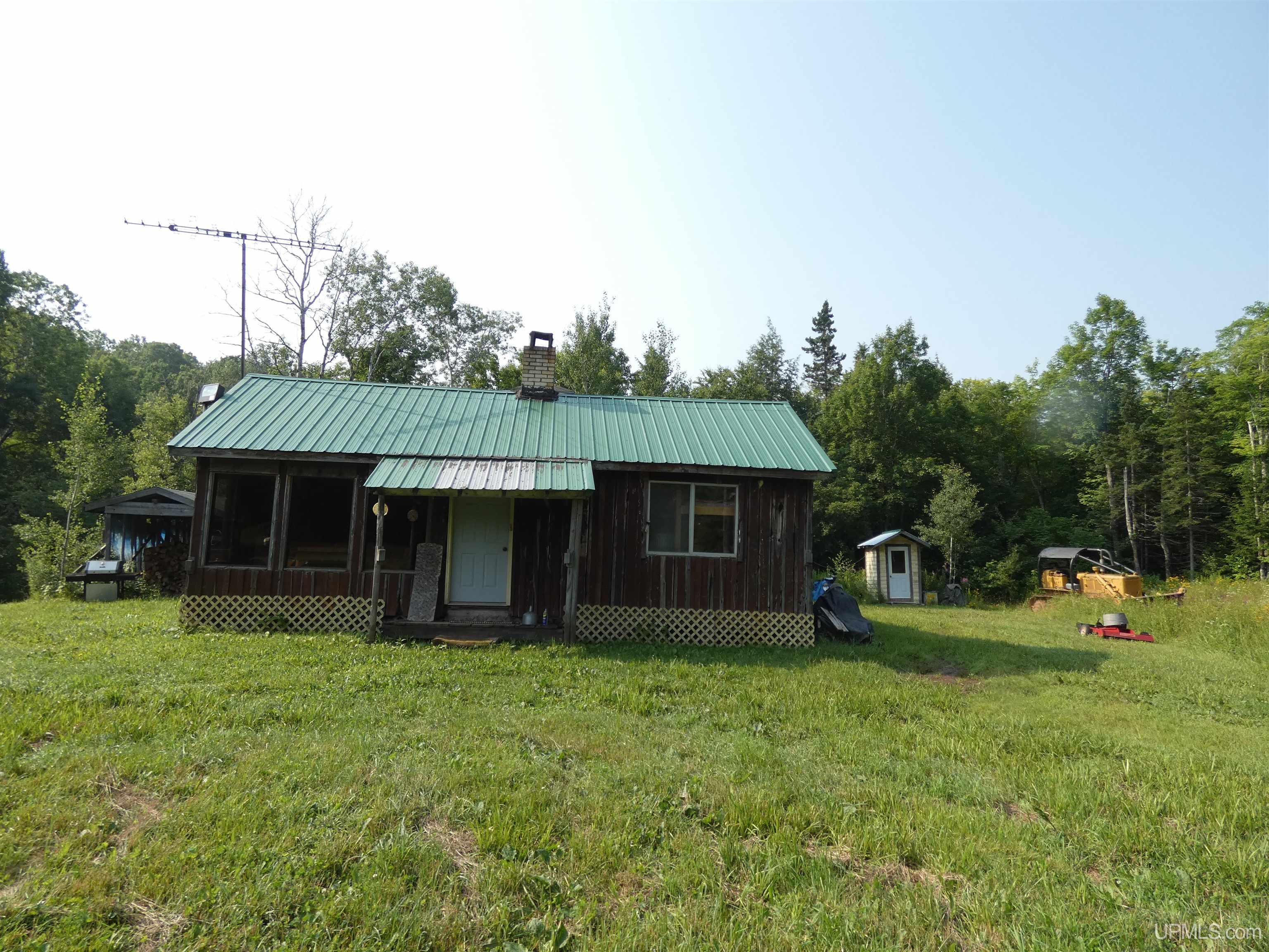 main property photo 2