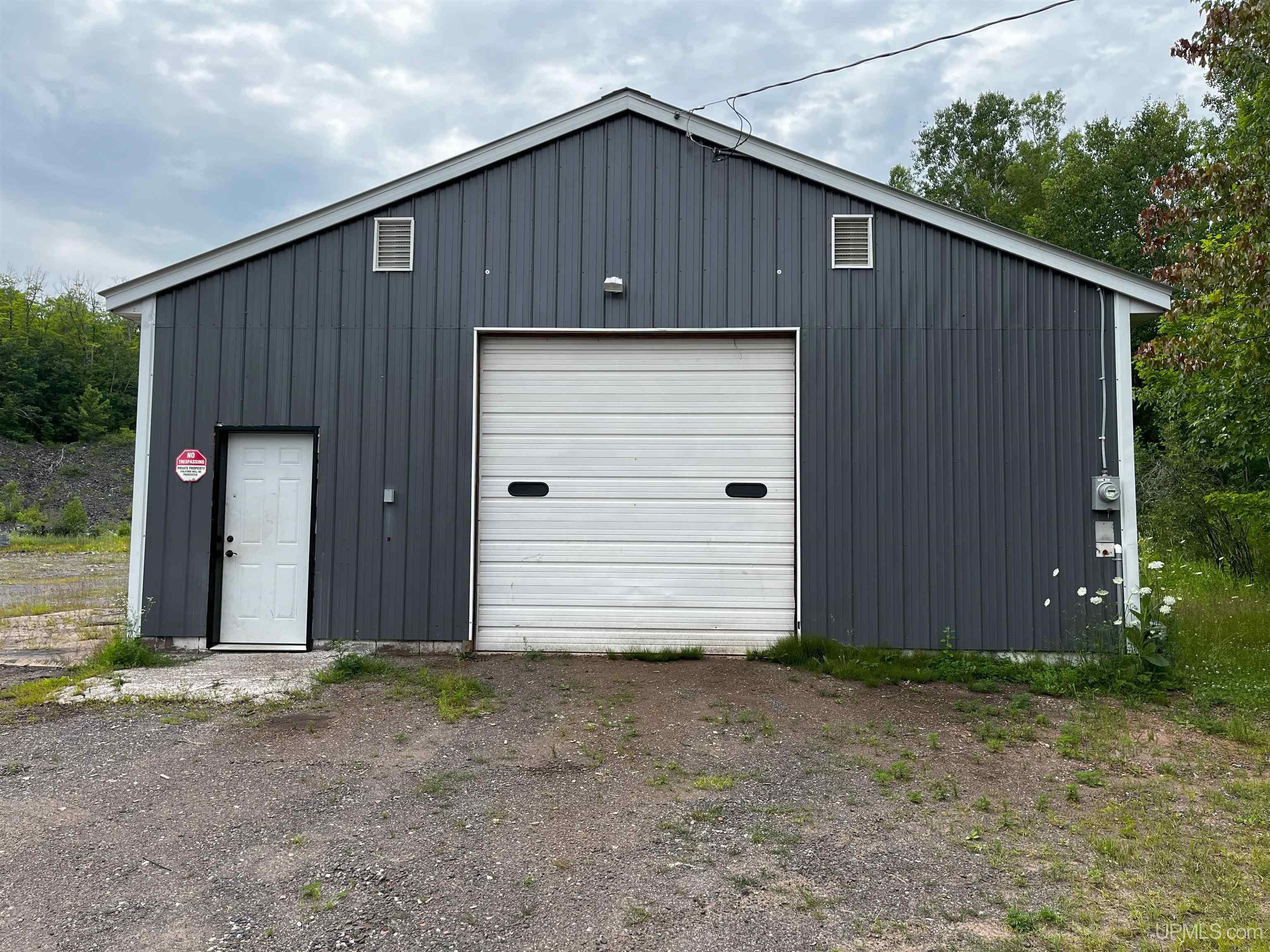 property viewer photo 6