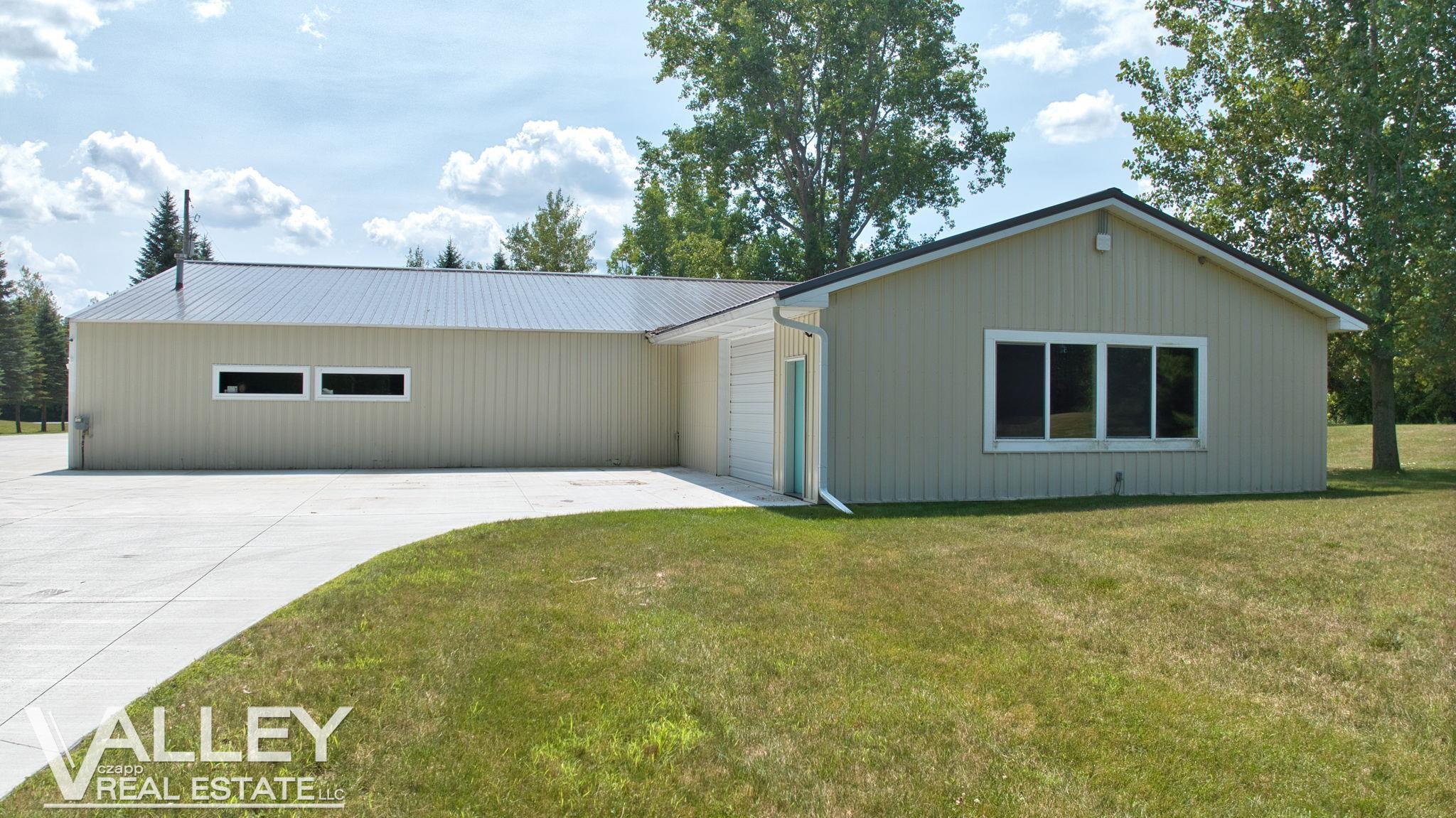 main property photo 27