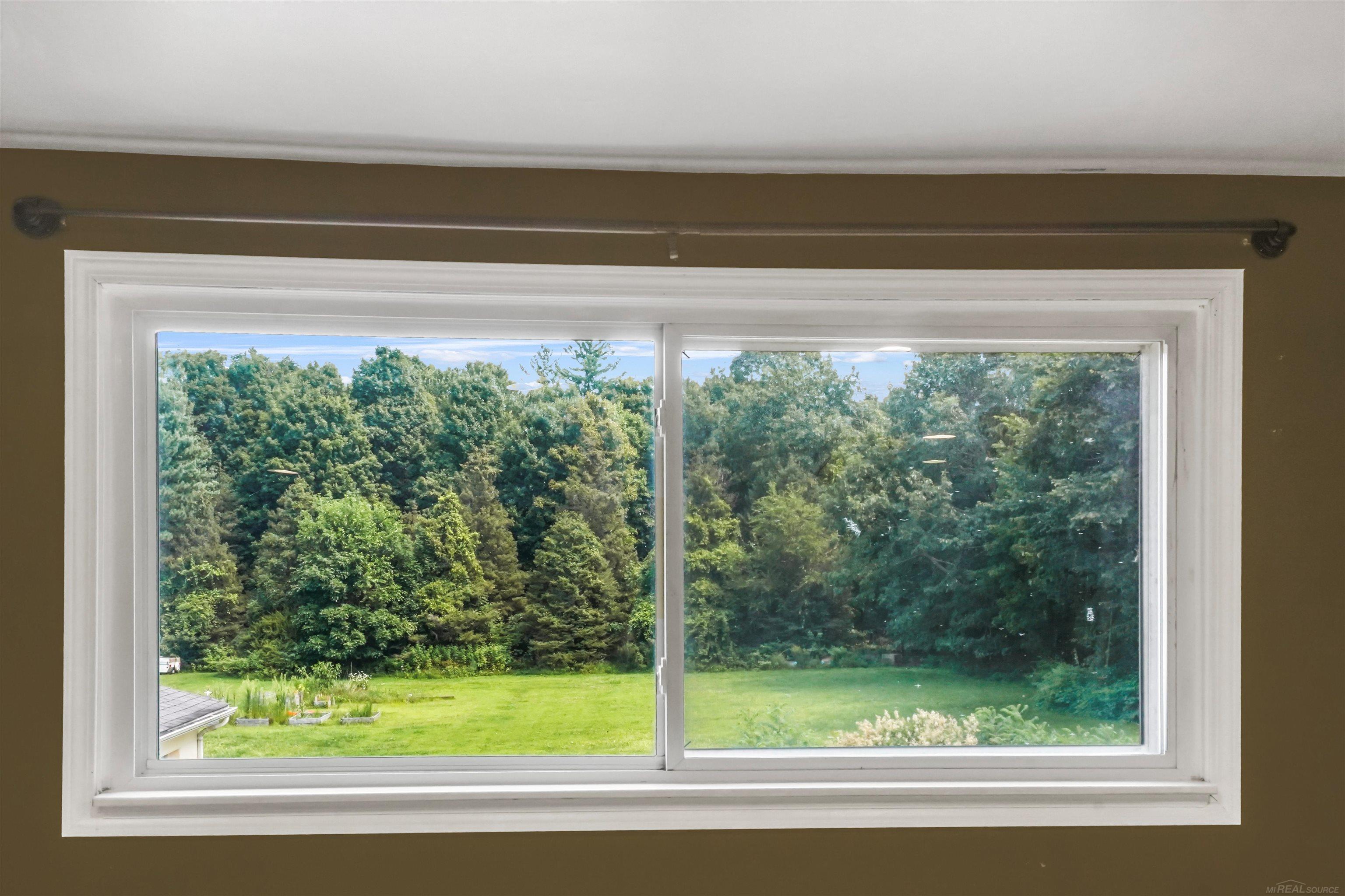 property viewer photo 25