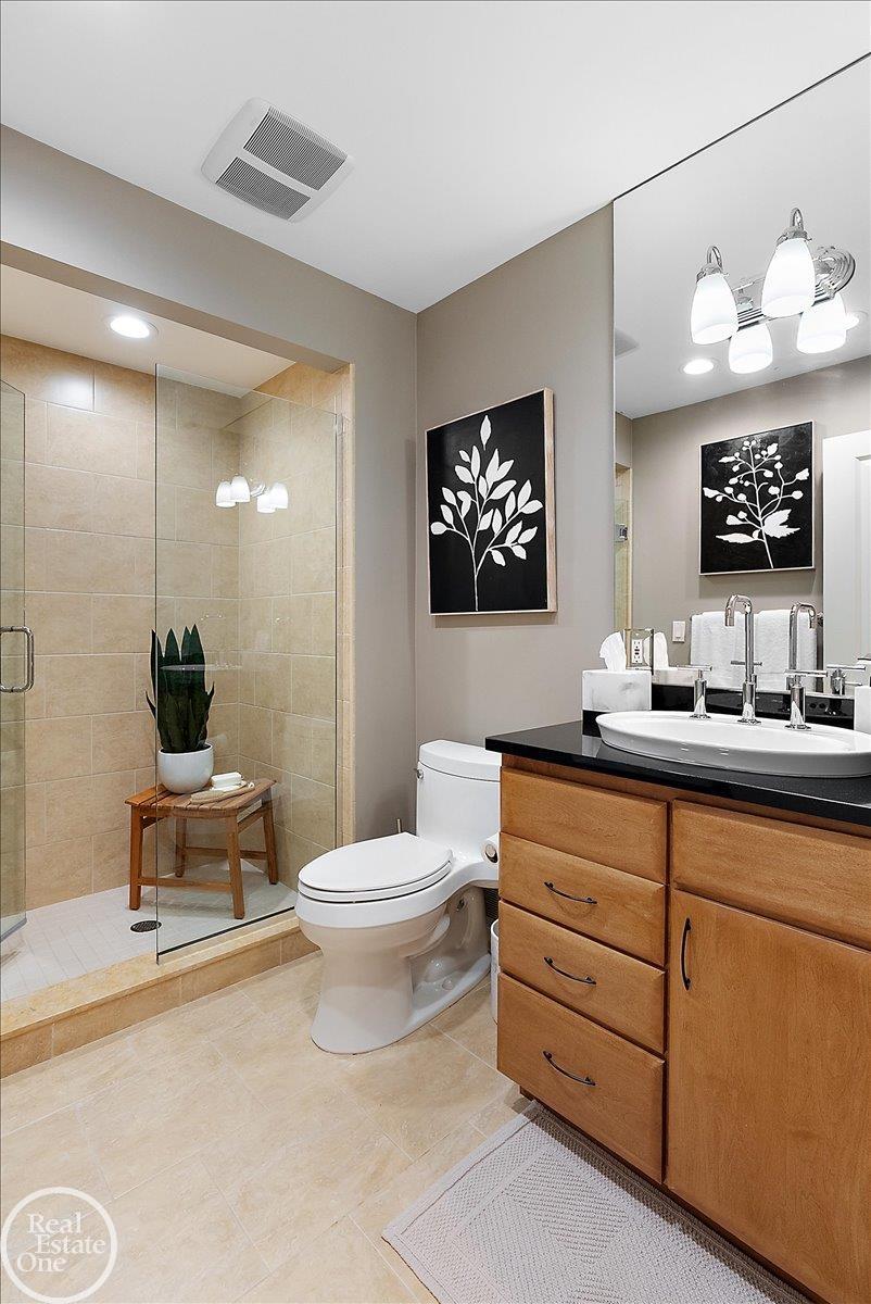 main property photo 75