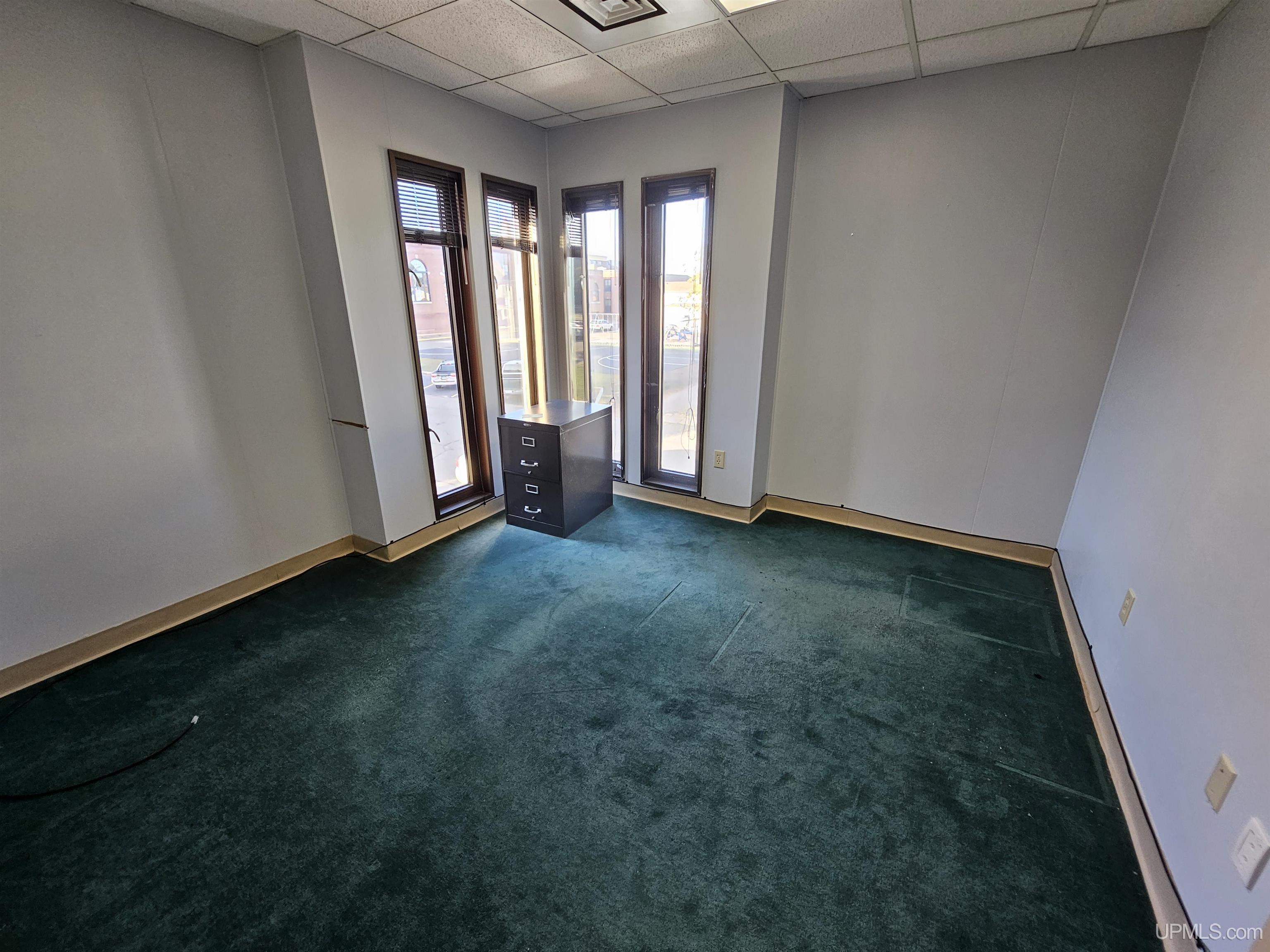 main property photo 74