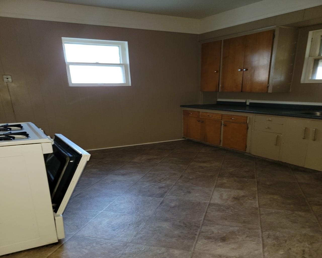 property viewer photo 4