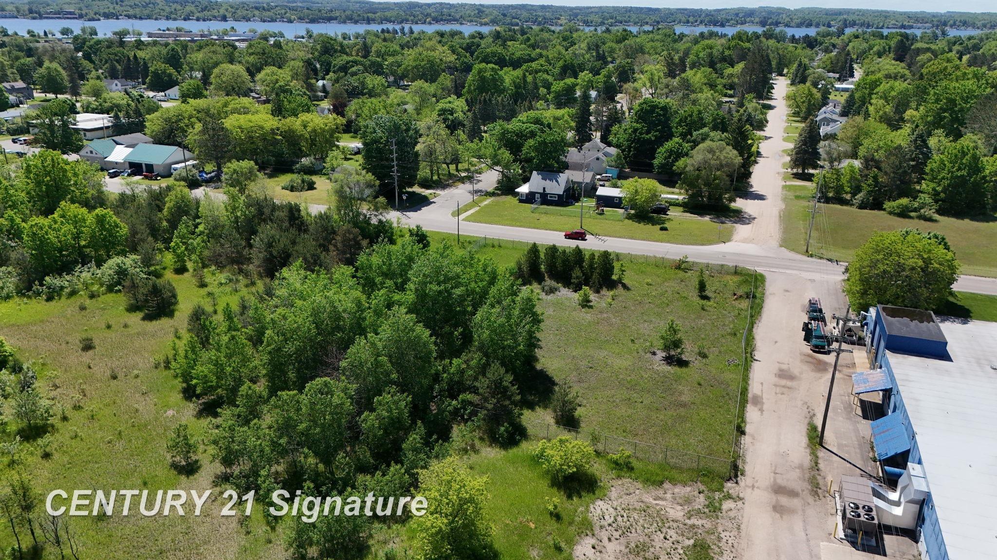 main property photo 5
