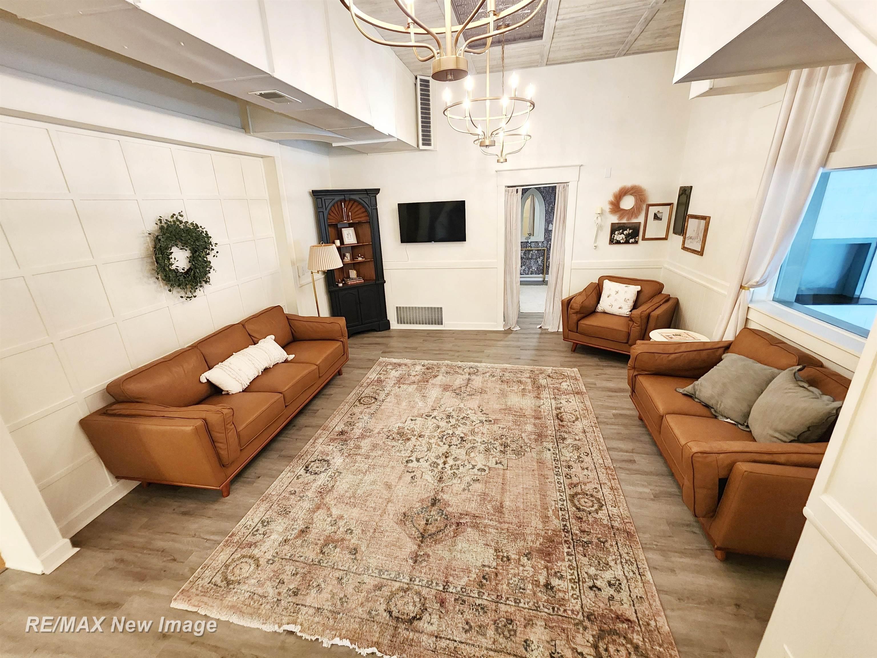 main property photo 51