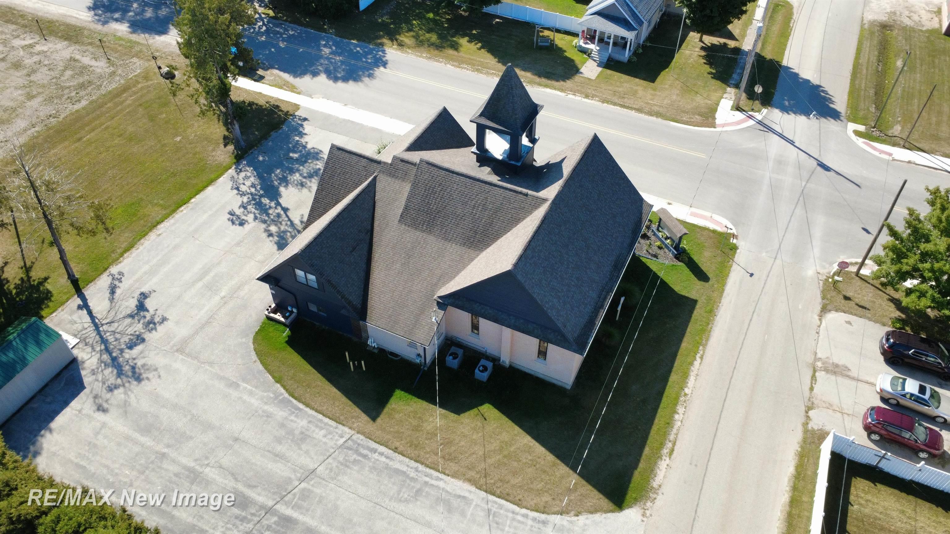 main property photo 76