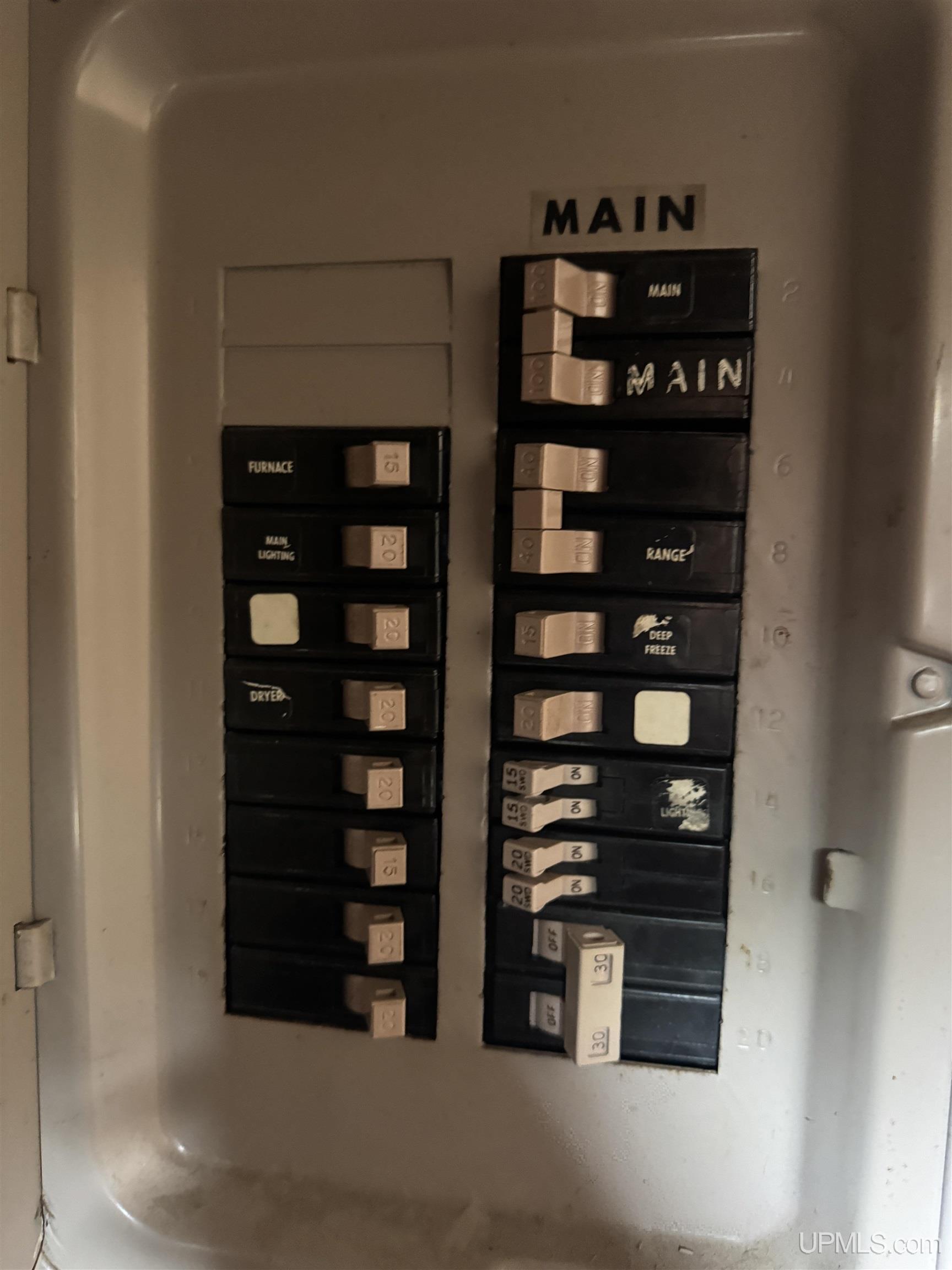 main property photo 14