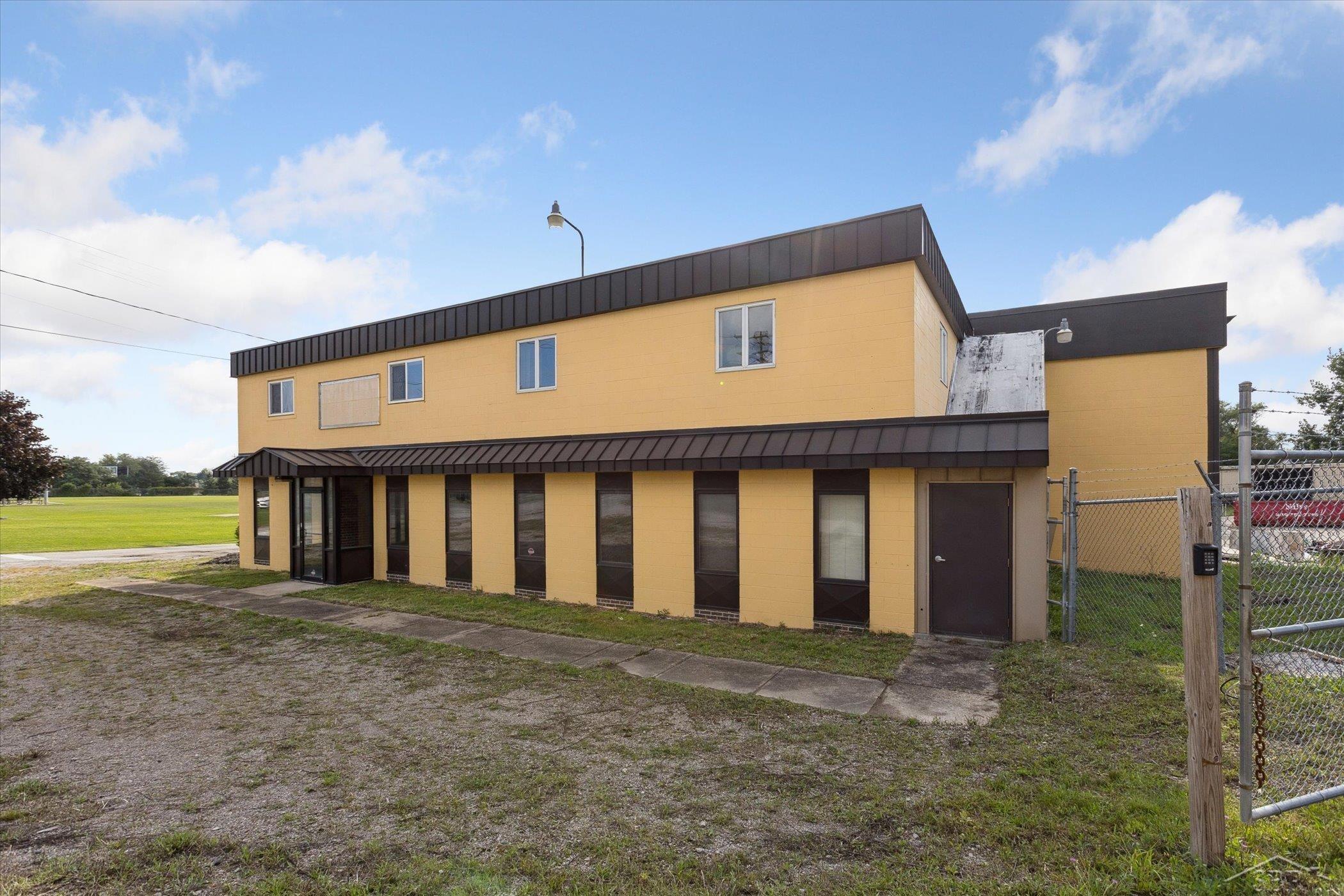 main property photo 3