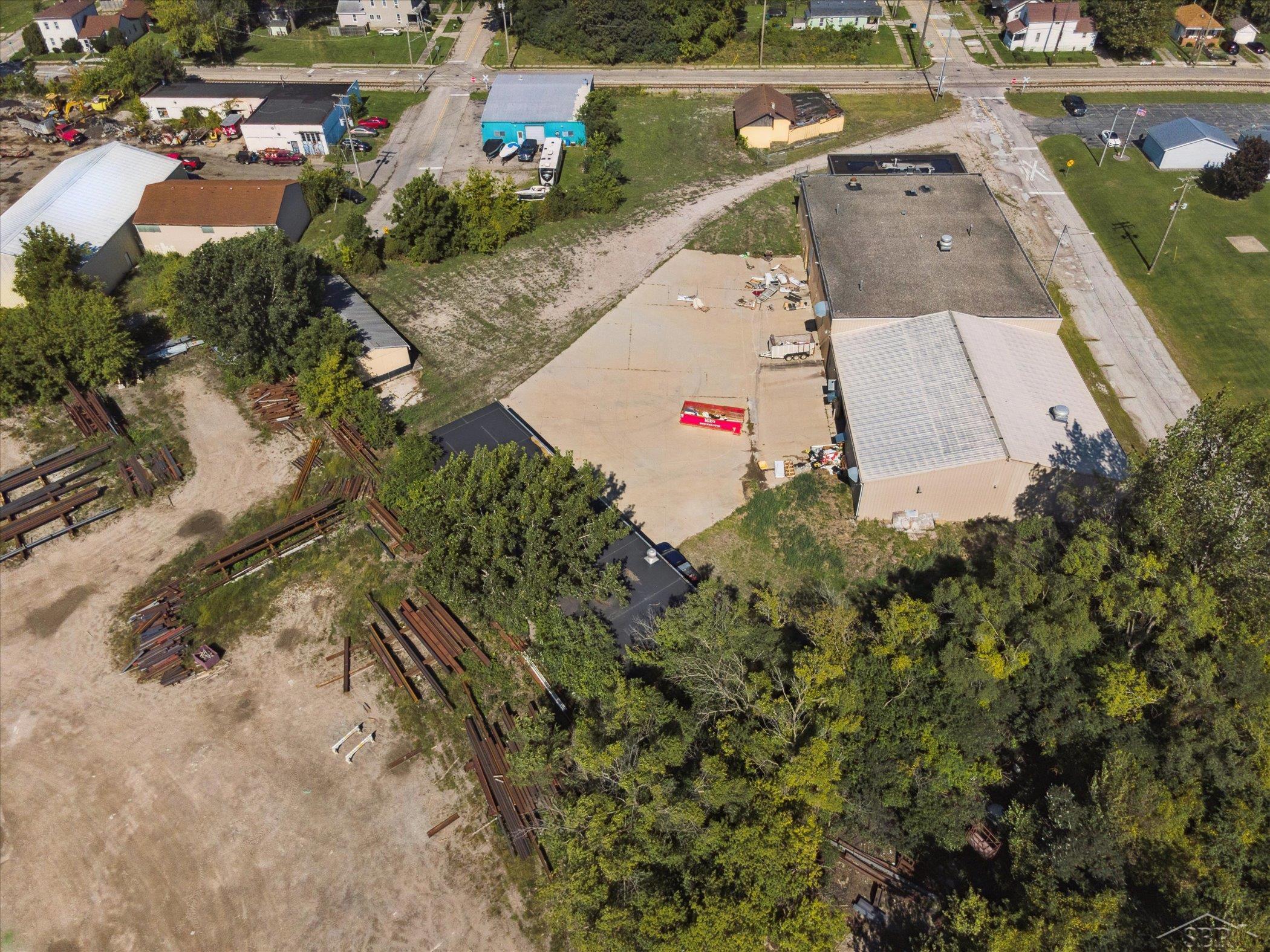 main property photo 67