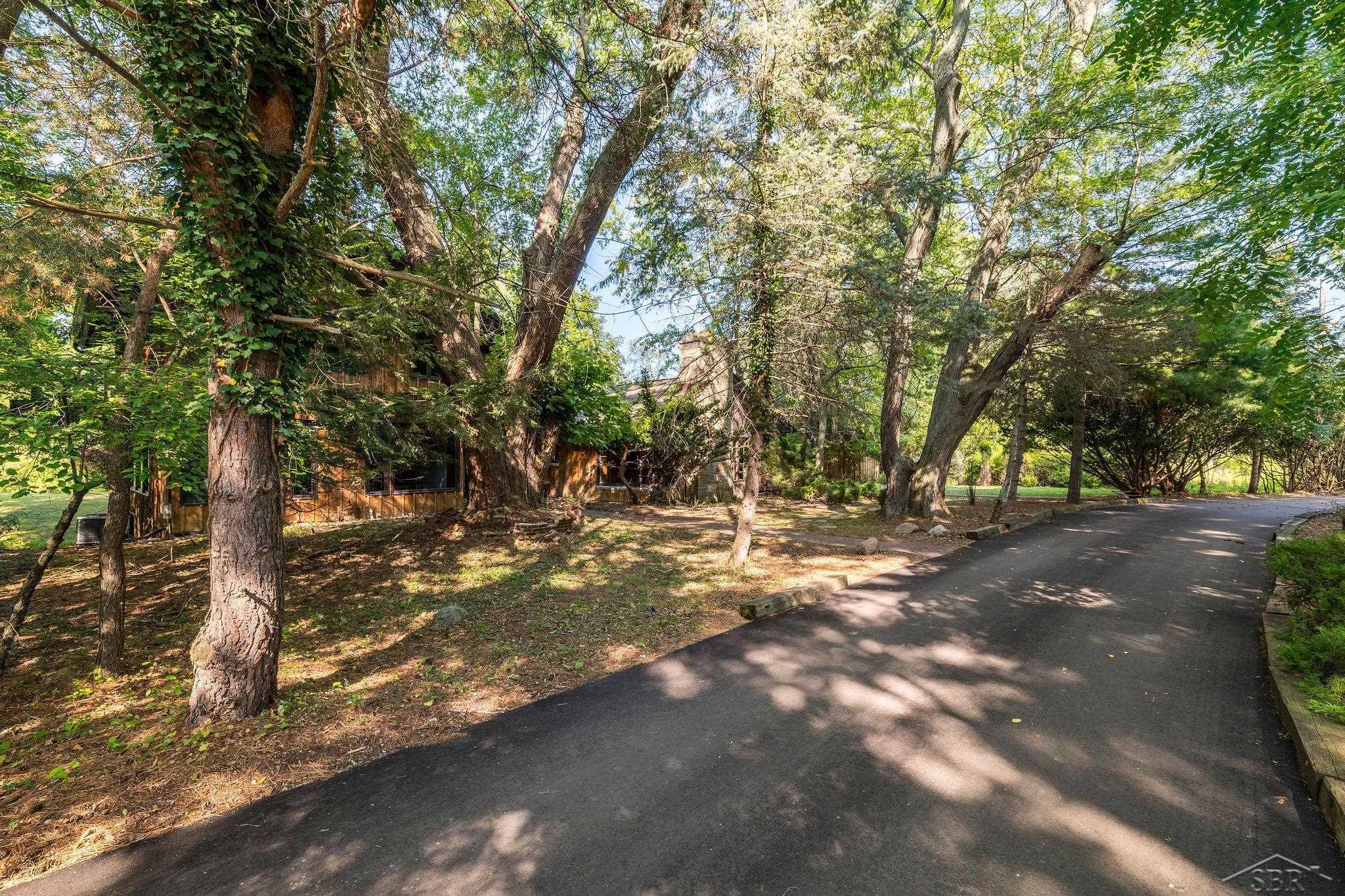 main property photo 68
