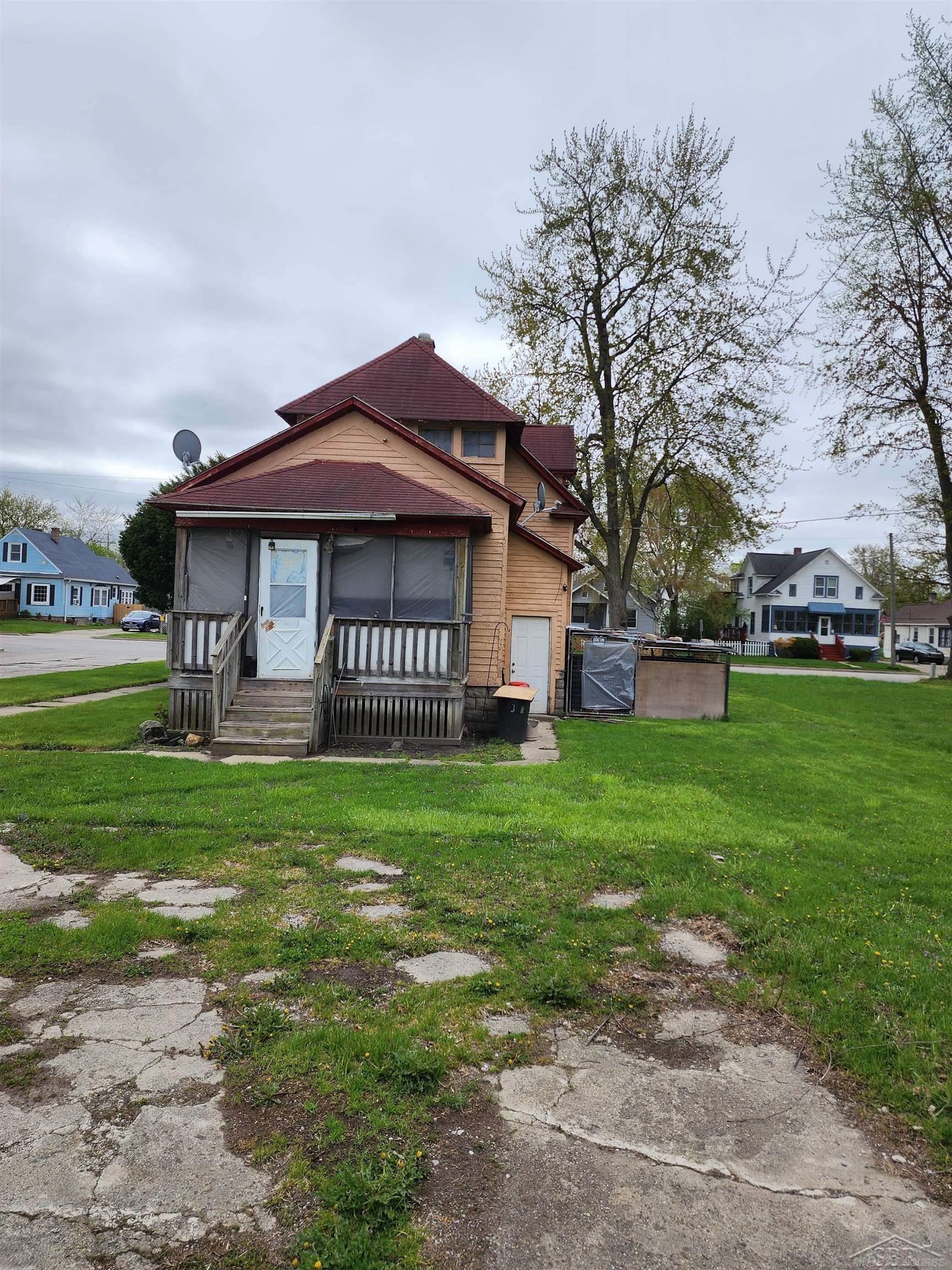 main property photo 2