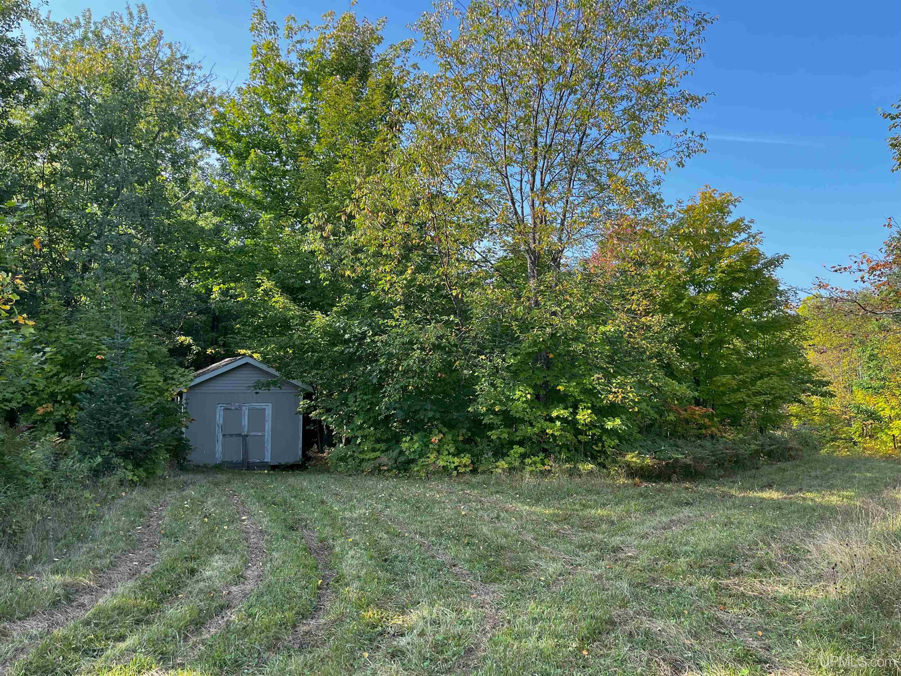 main property photo 21