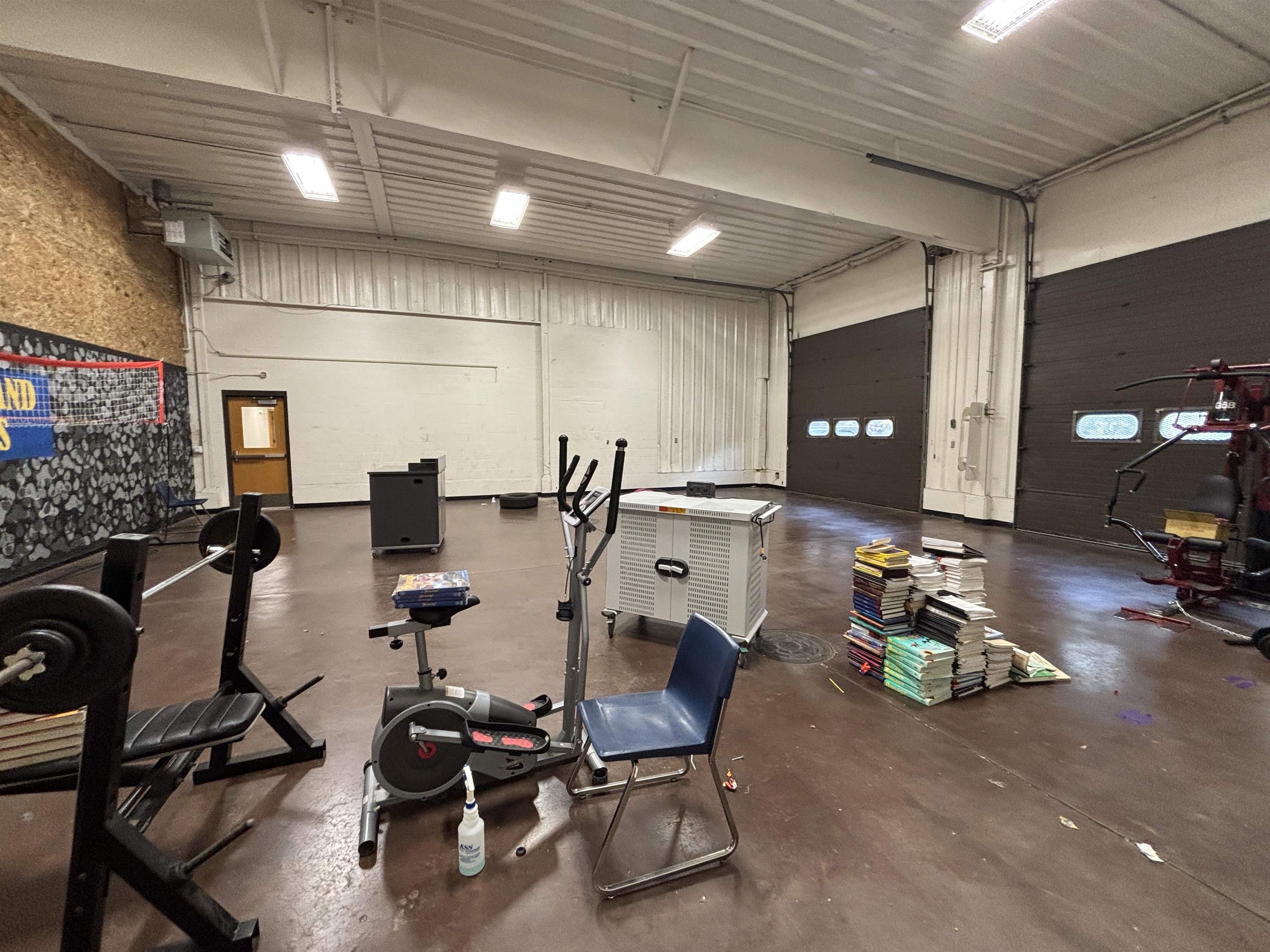 main property photo 31
