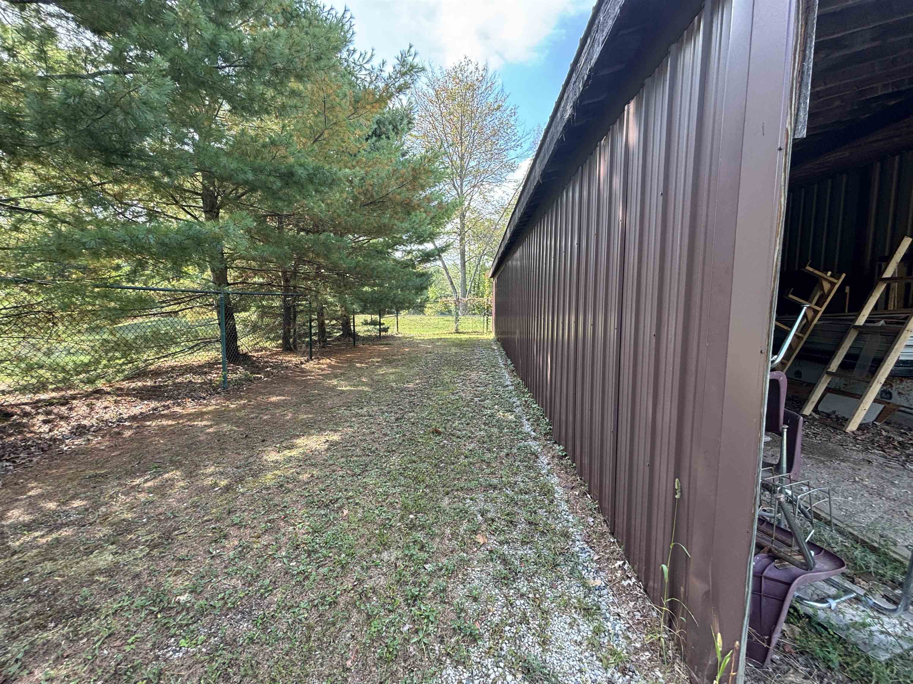 main property photo 67