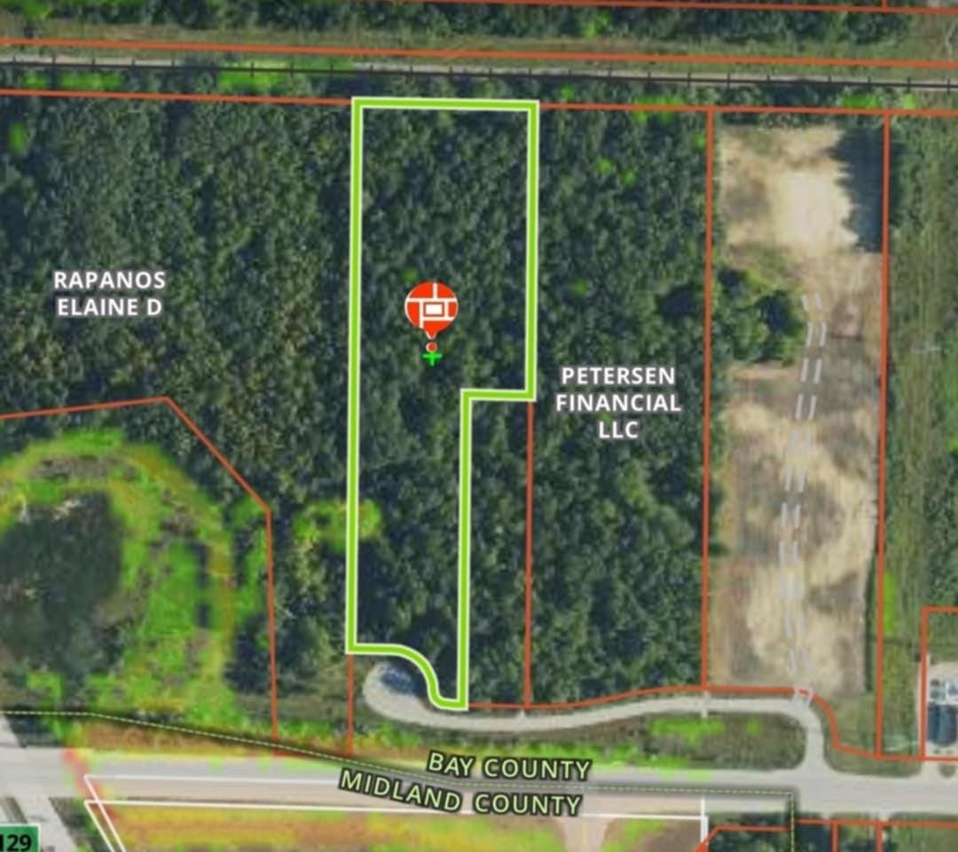 main property photo 7