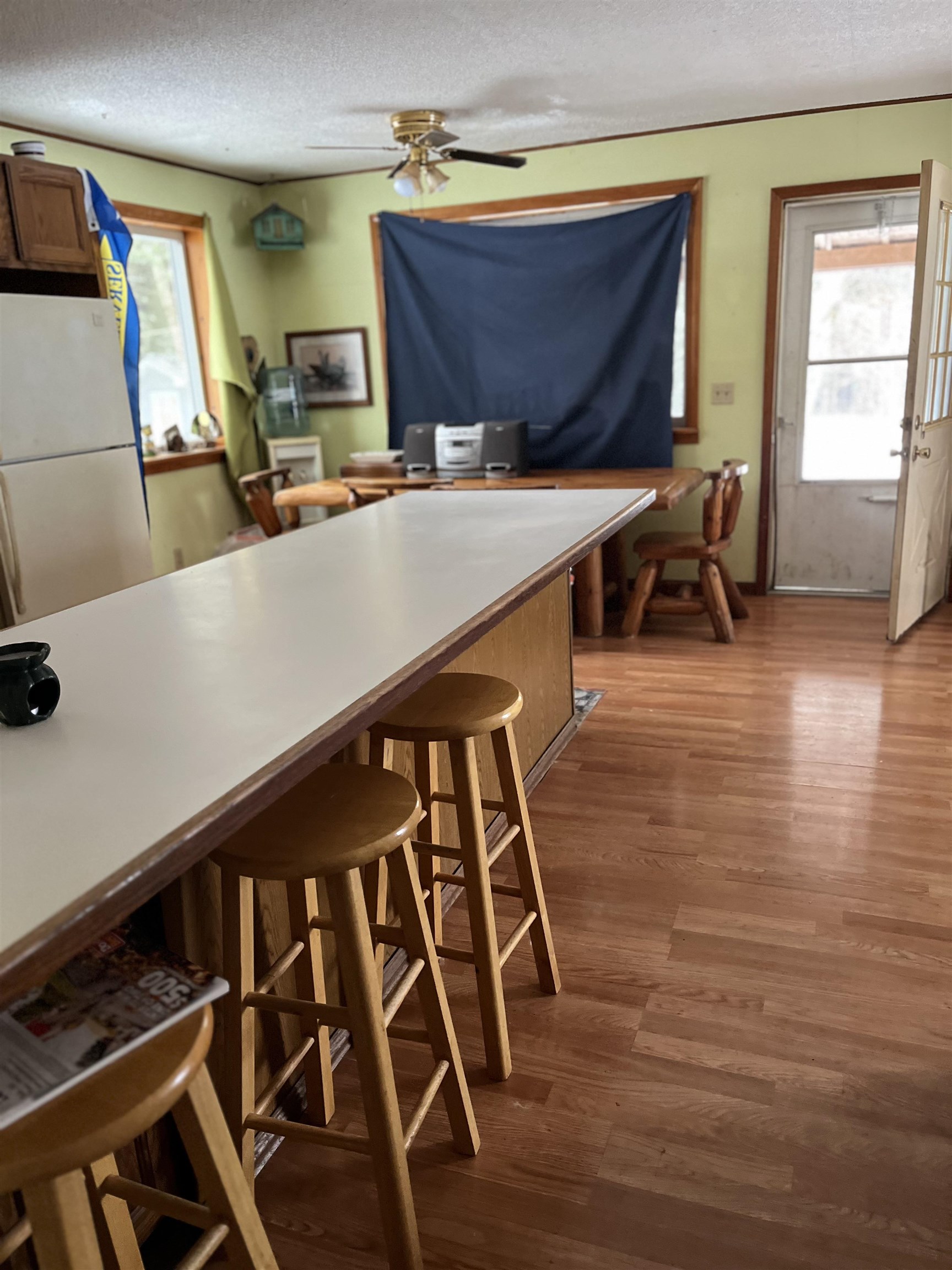 main property photo 18