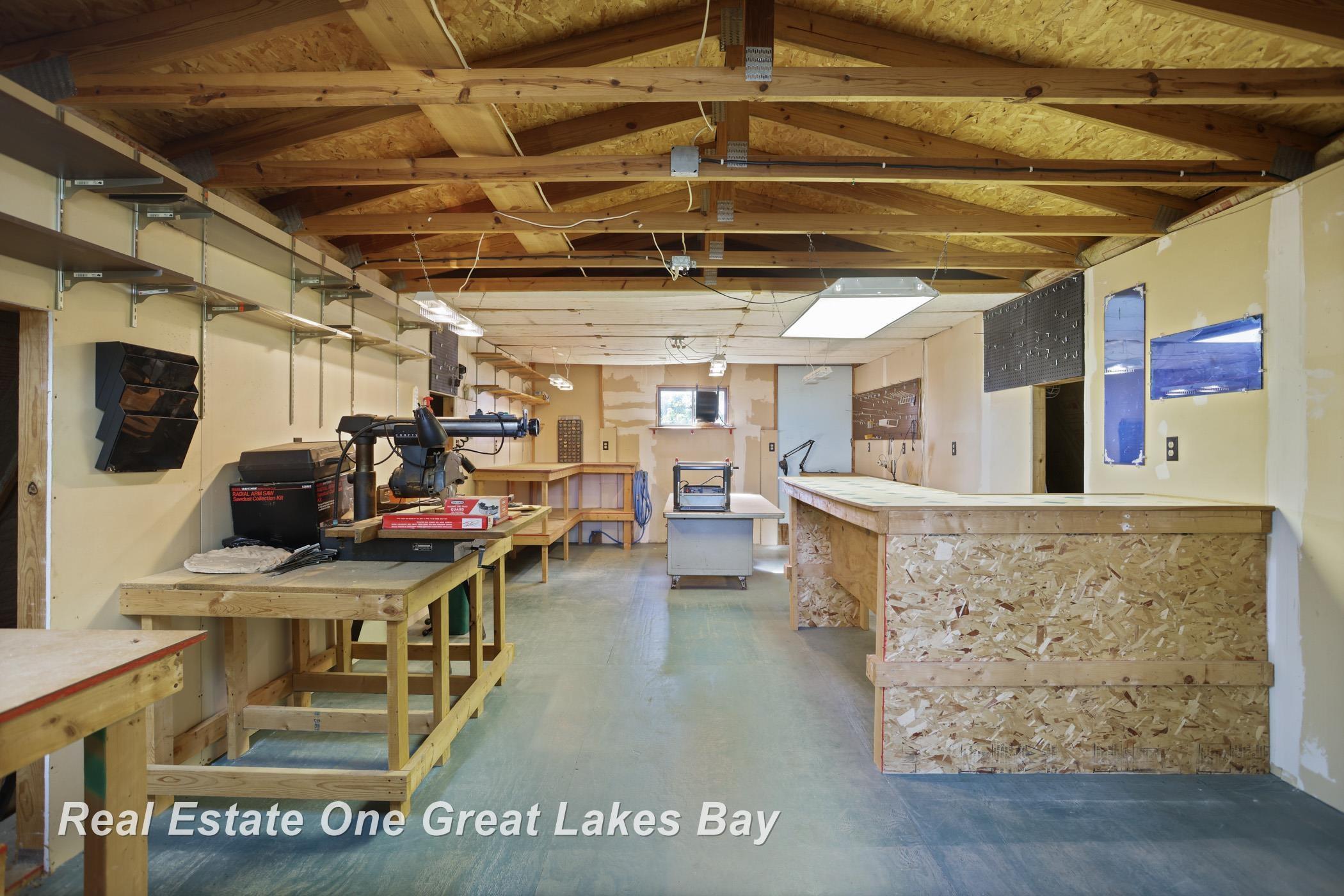 property viewer photo 22