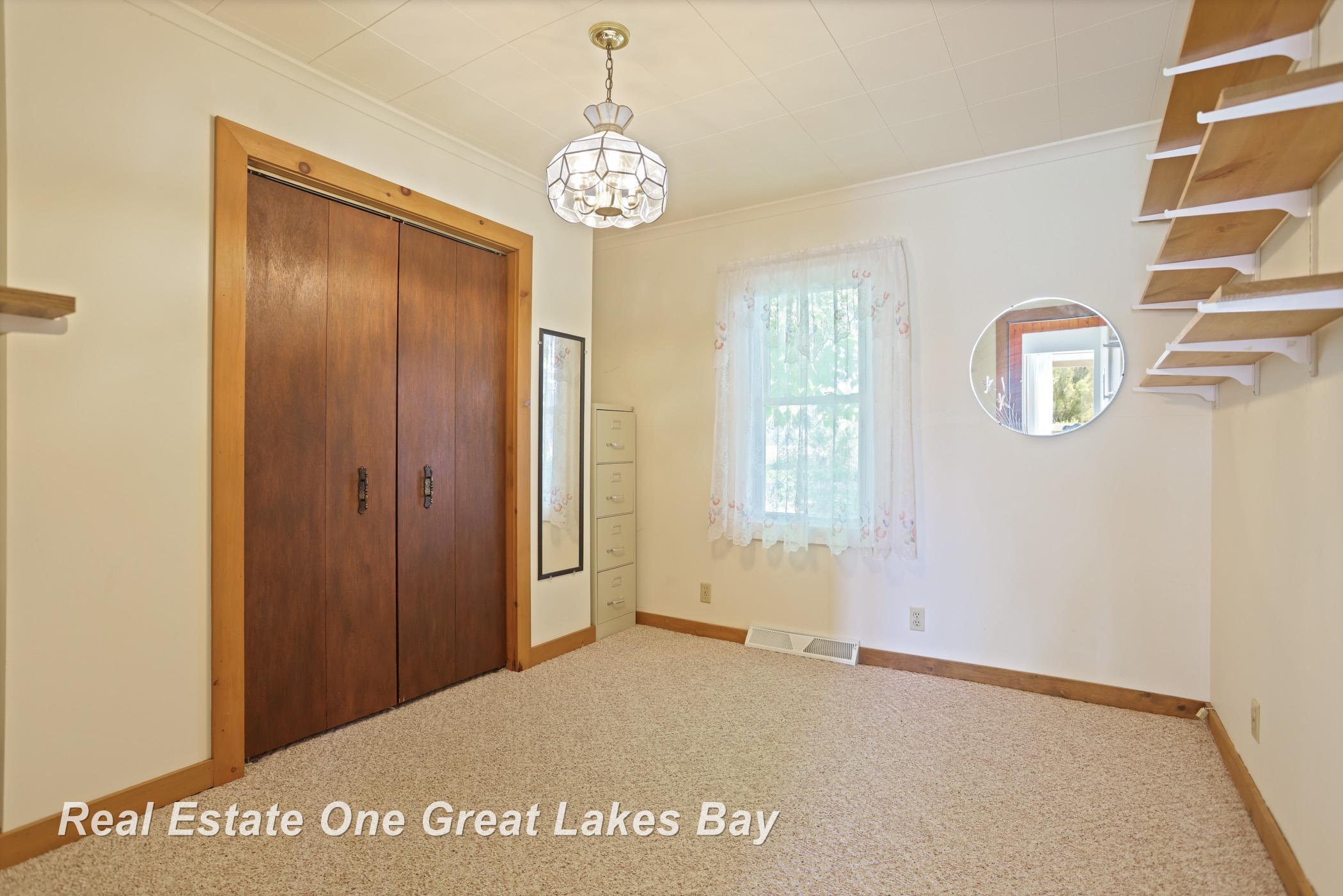 property viewer photo 33